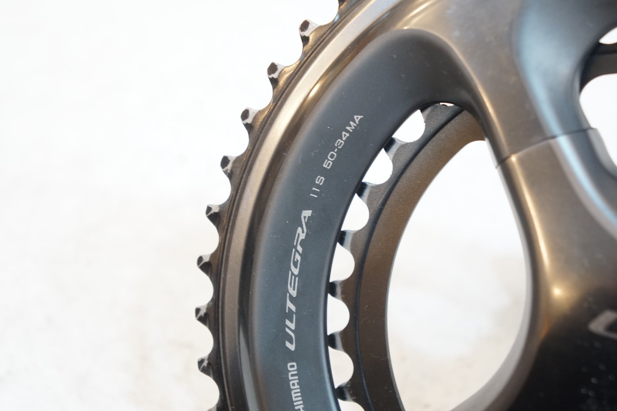 SHIMANO ULTEGRA クランクセット FC-6800 50-34T SHIMANO 「シマノ」 ULTEGRA FC-6800 50-34T 165mm クランクセット