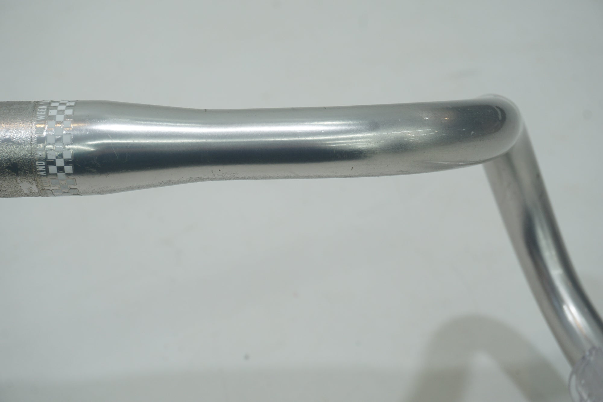SIM WORKS 「シムワークス」 SMILE BAR 31.8φ 540mm ハンドル / 京都西院店