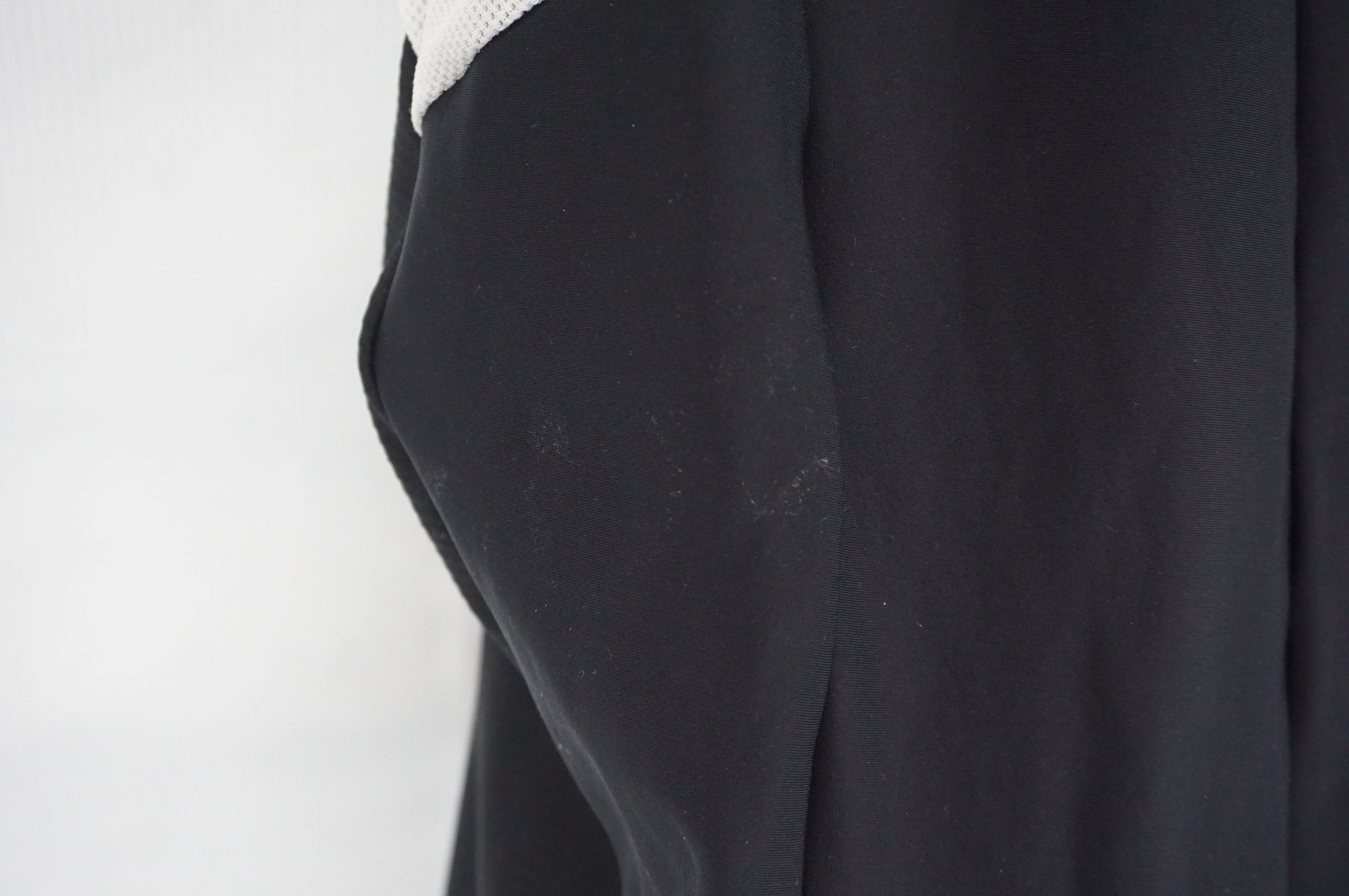 CASTELLI 「カステリ」 XLサイズ ビブショーツ / 阪急塚口店