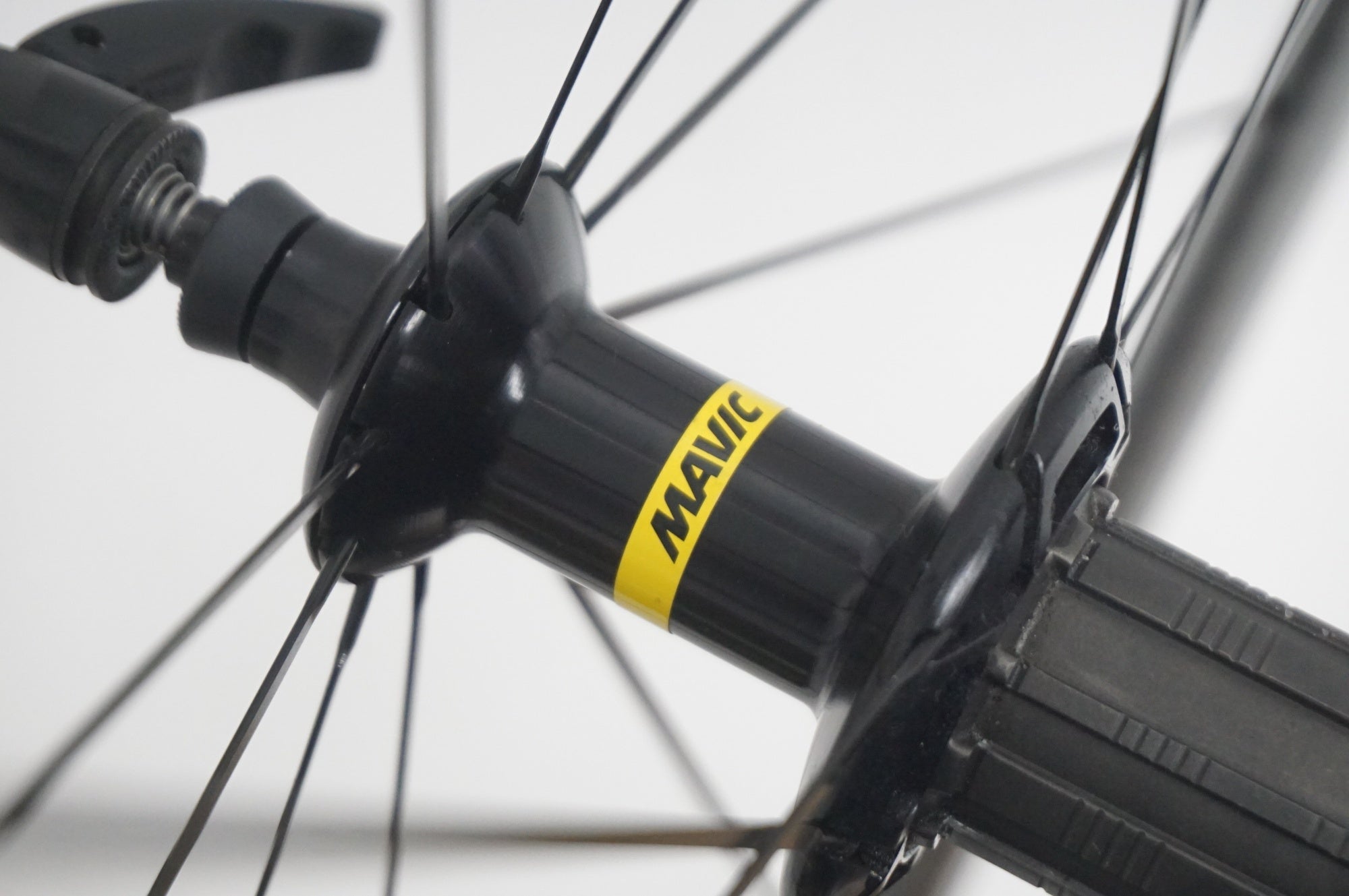 MAVIC 「マヴィック」 COSMIC PRO CARBON EXALITH シマノ11速 ホイール
