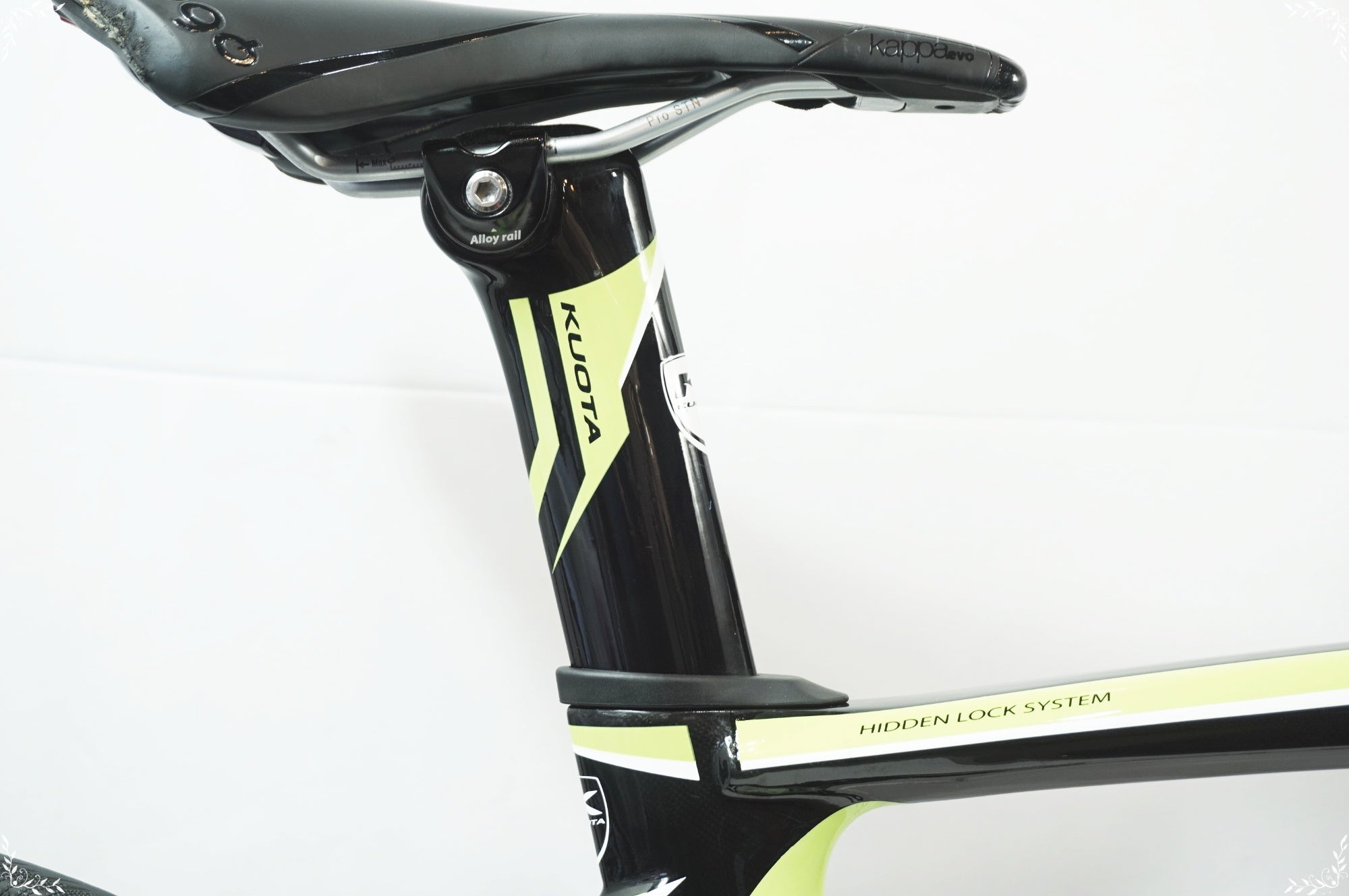 KUOTA 「クオータ」 KOUGAR 105 2015年モデル ロードバイク