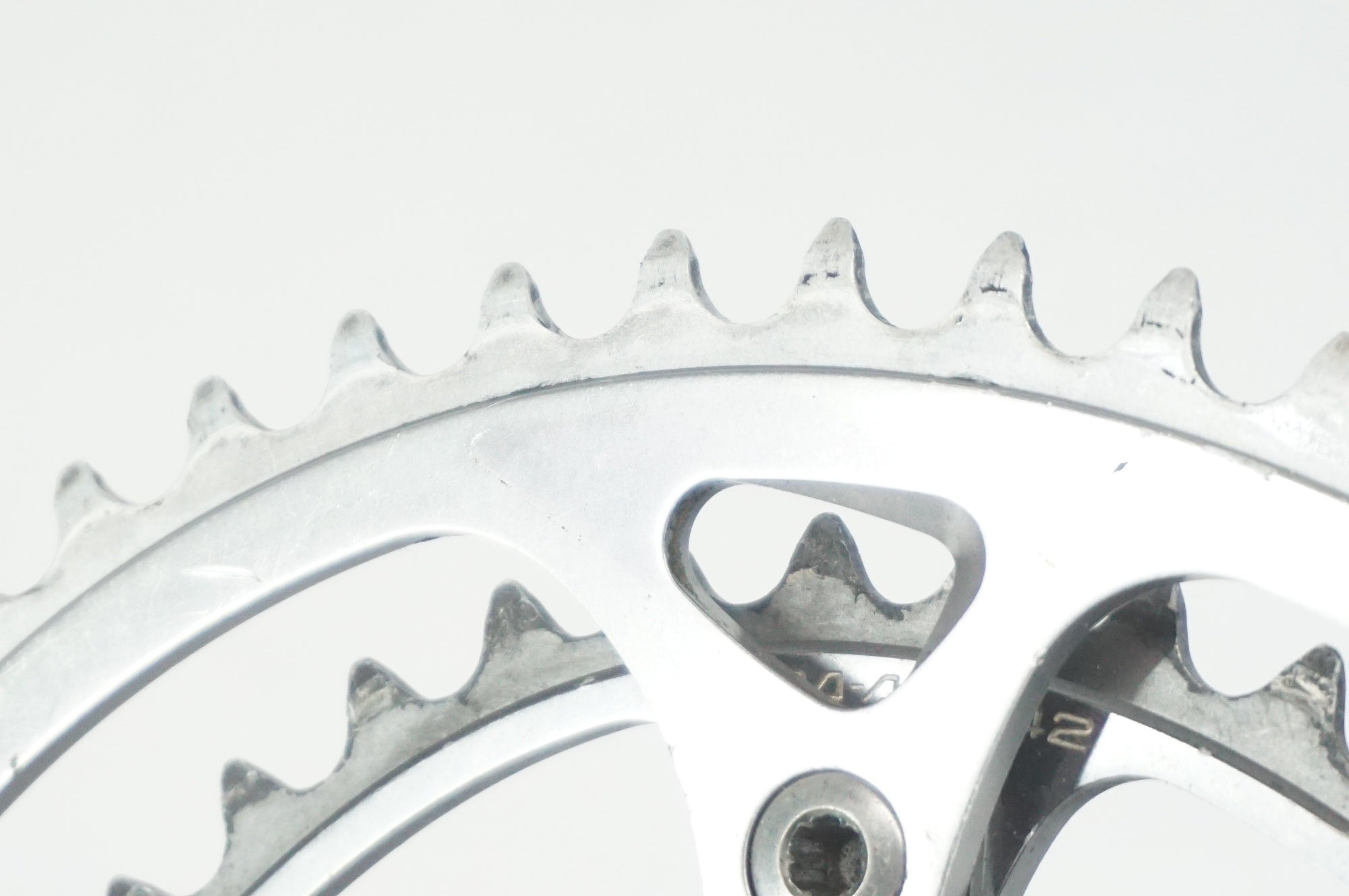 SHIMANO 「シマノ」 105 FC-5600 53-42 170mm クランクセット / 阪急