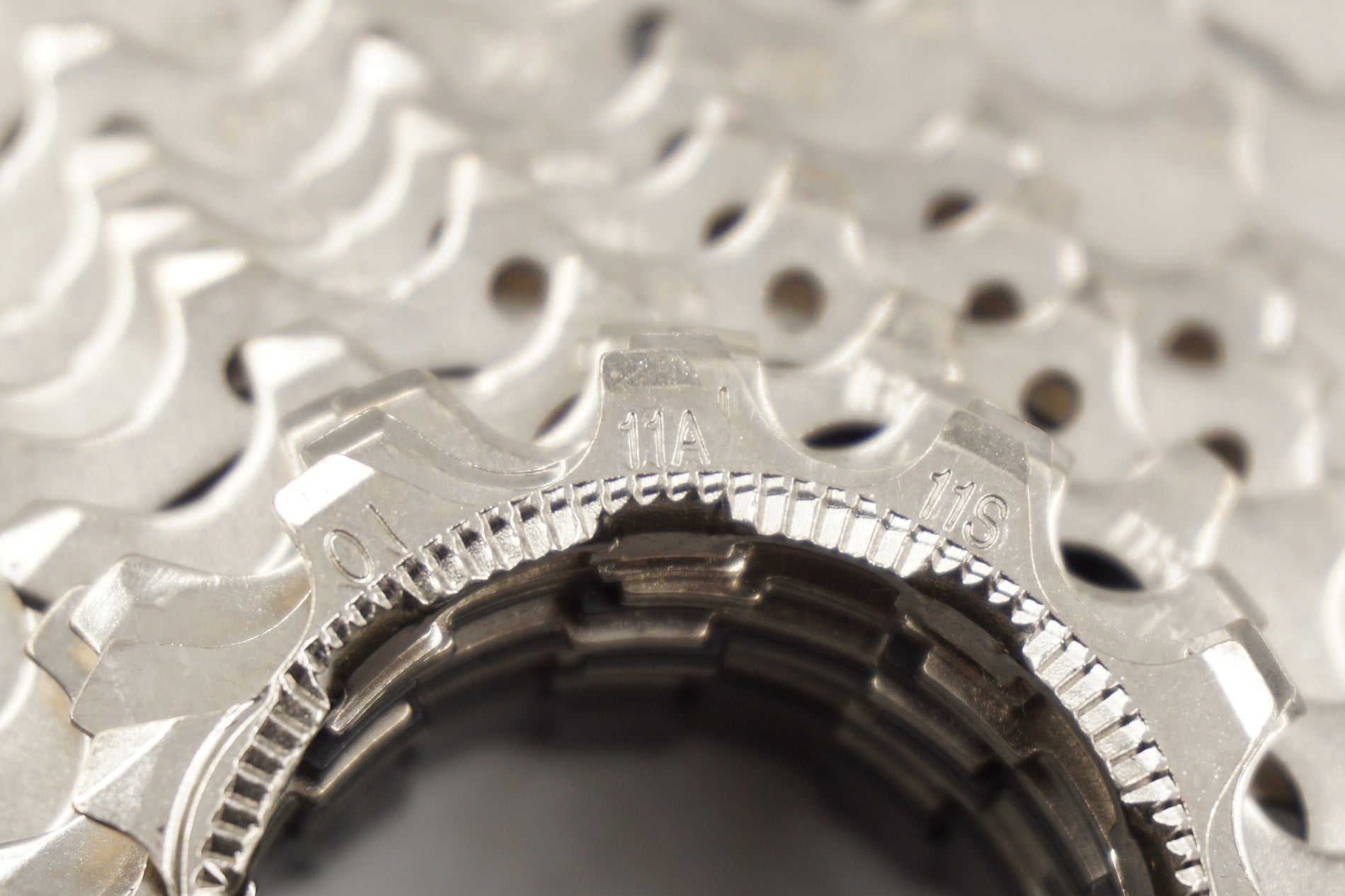 SHIMANO 「シマノ」 105 CS-5800 11-32T スプロケット / 奈良店