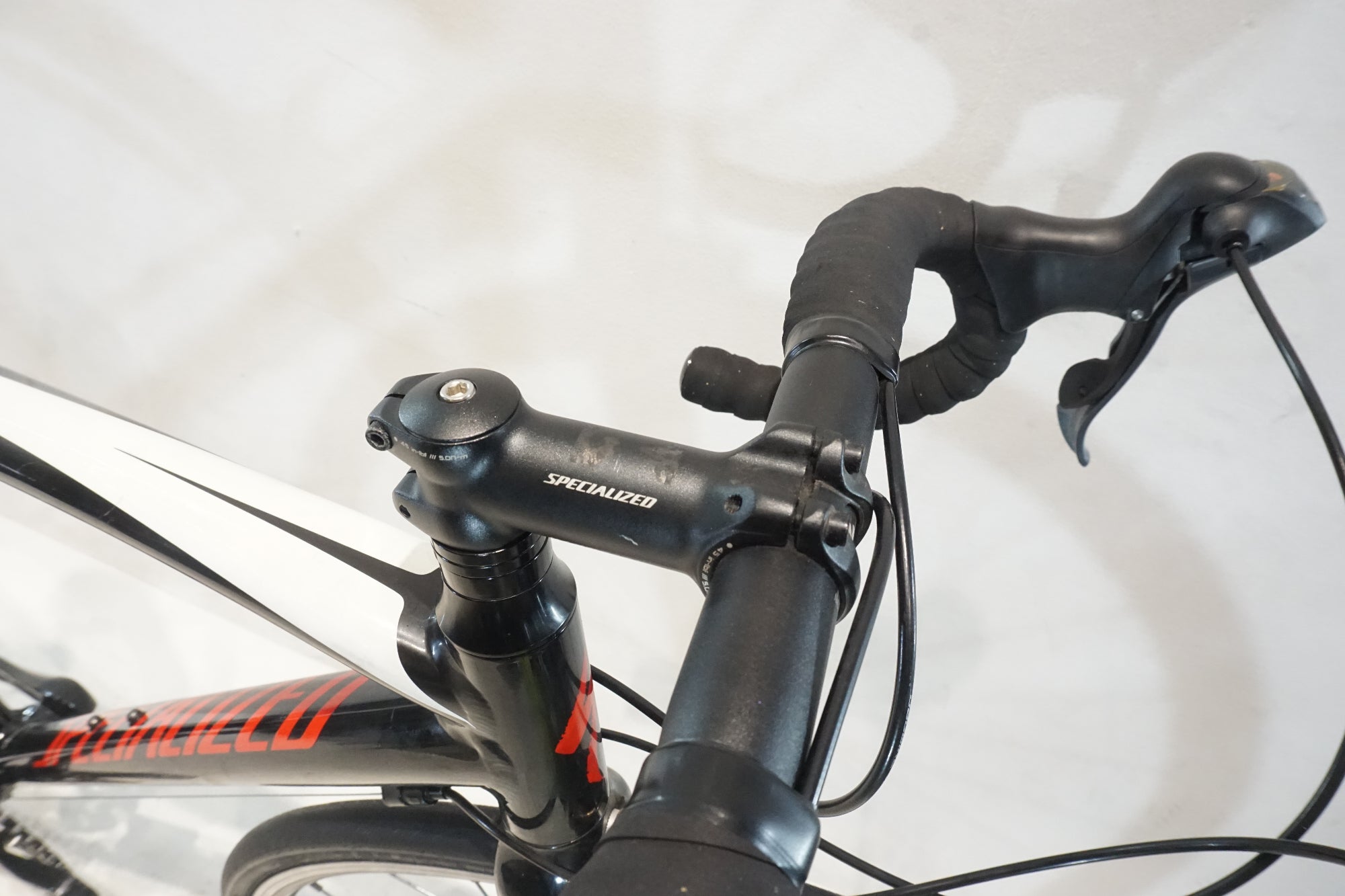 SPECIALIZED 「スペシャライズド」 ALLEZ E5 2016年モデル ロードバイク / 横浜戸塚店