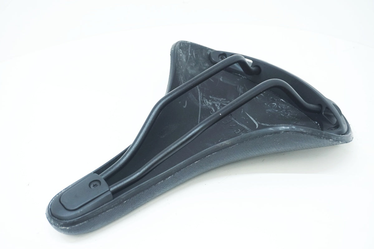 BROOKS 「ブルックス」 CAMBIUM C19 サドル / 大阪美原北インター店