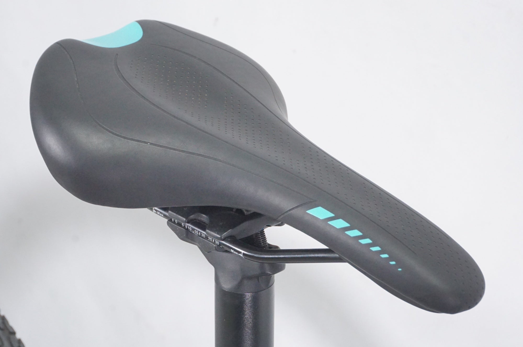 BIANCHI 「ビアンキ」 C-SPORT 1 2019年モデル クロスバイク