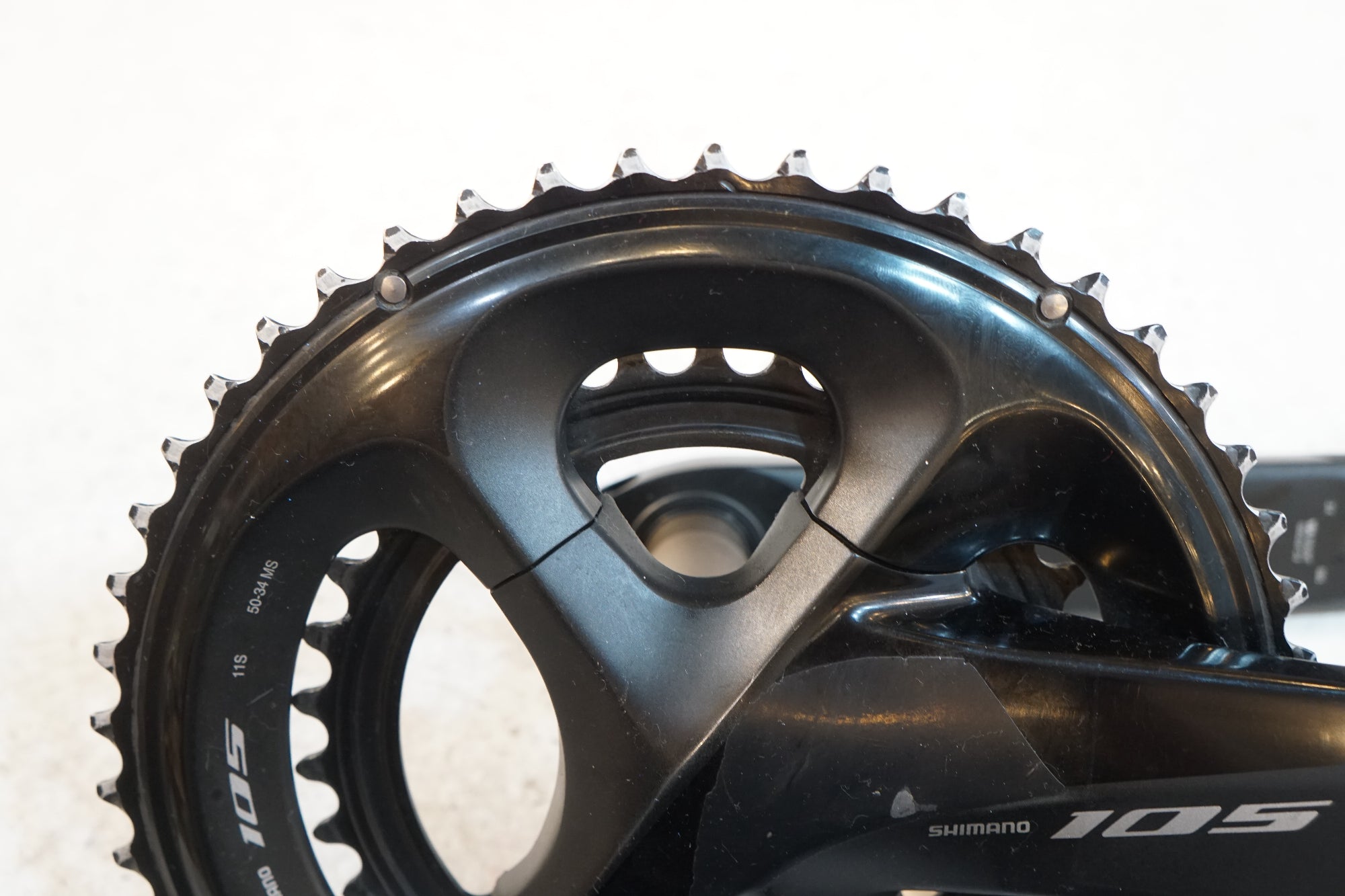 SHIMANO 「シマノ」 105 FC-R7000 160mm 50-34T クランクセット / バイチャリ浦和ベース