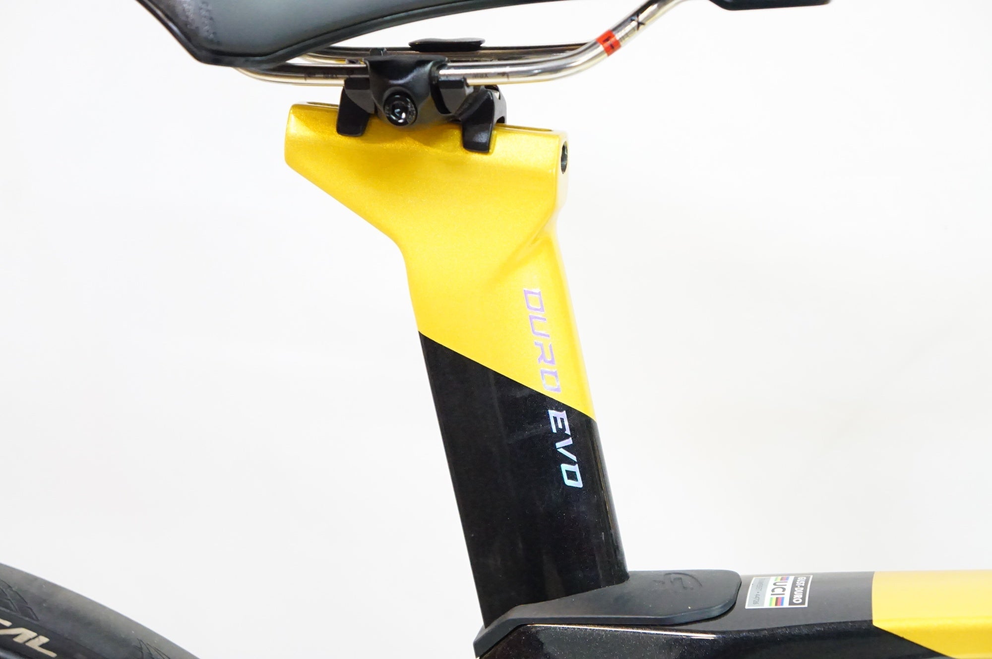 GUSTO 「グスト」 DURO EVO DB TEAM LIMITED 2023年モデル ロードバイク / 熊谷本店