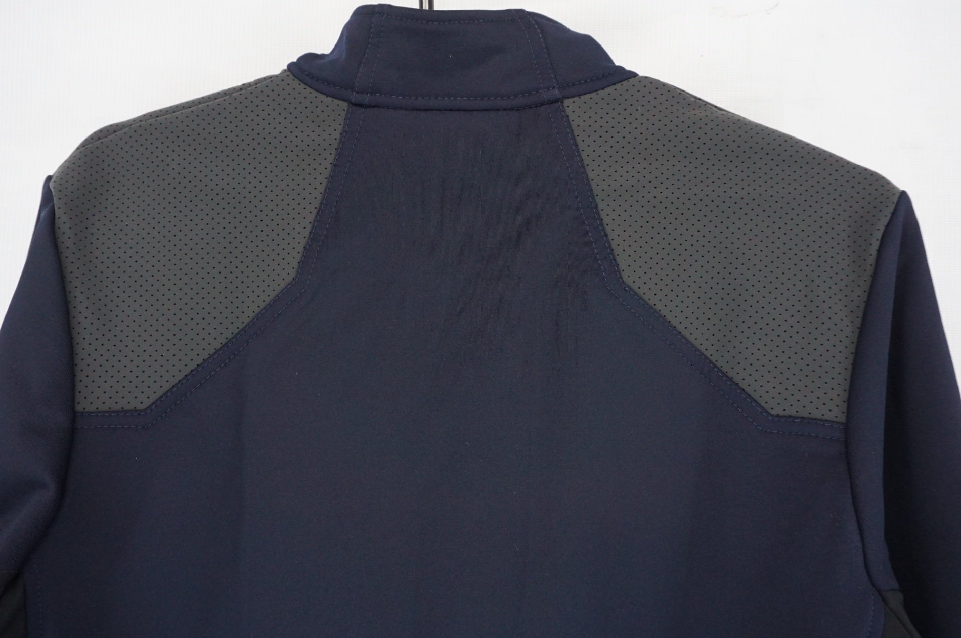 ISADORE 「イザドア」 SECTOR JACKET Mサイズ サイクルジャケット / 阪急塚口店