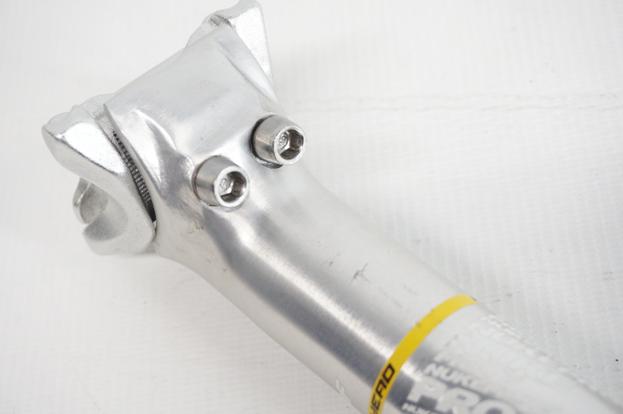 NUKEPROOF 「ヌークプルーフ」 WARHEAD Φ30.9 400mm シートポスト / 阪急塚口店