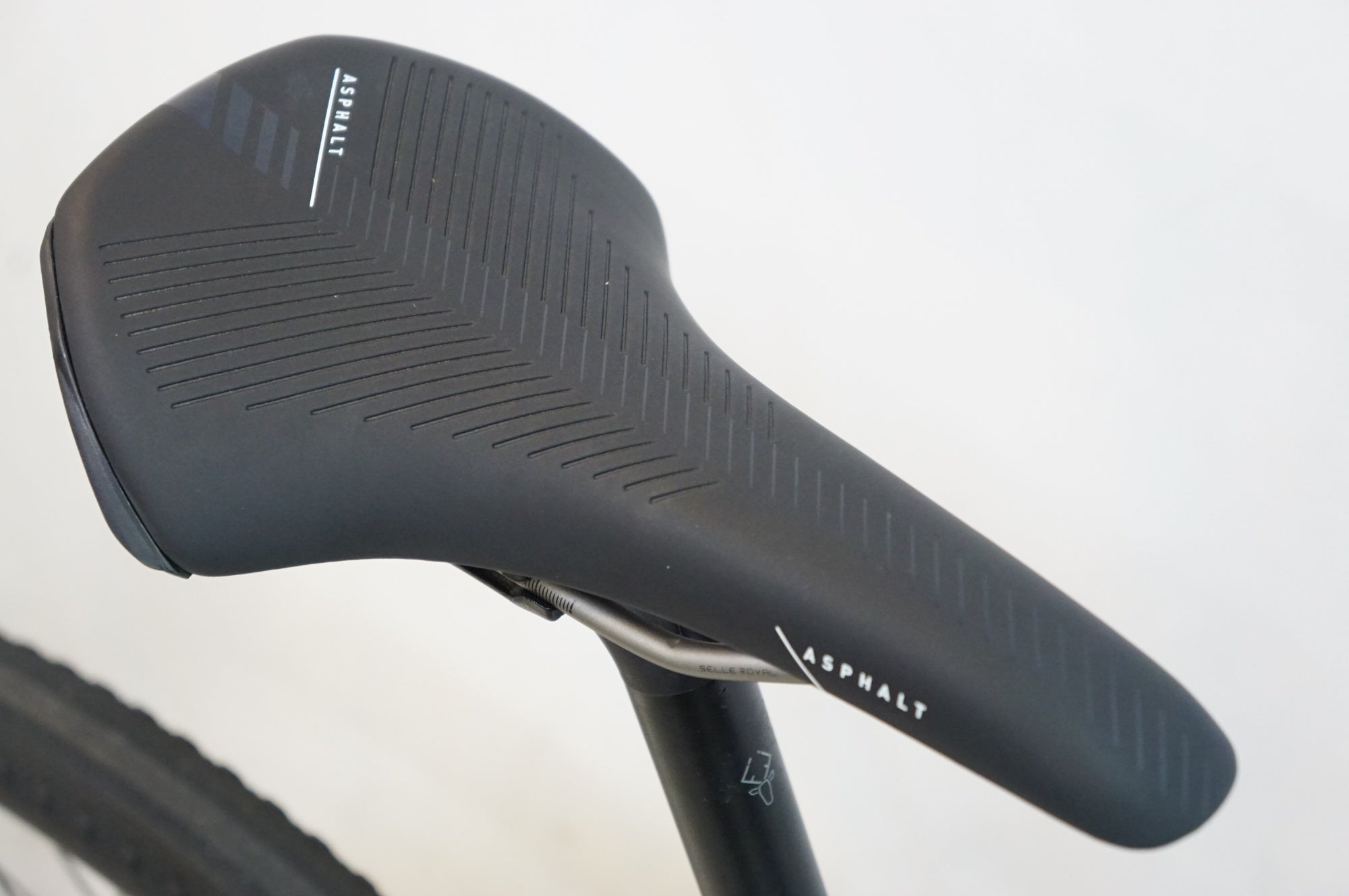 GARNEAU 「ガノー」 GARIBALDI G2 2021年モデル グラベルロード / 熊谷