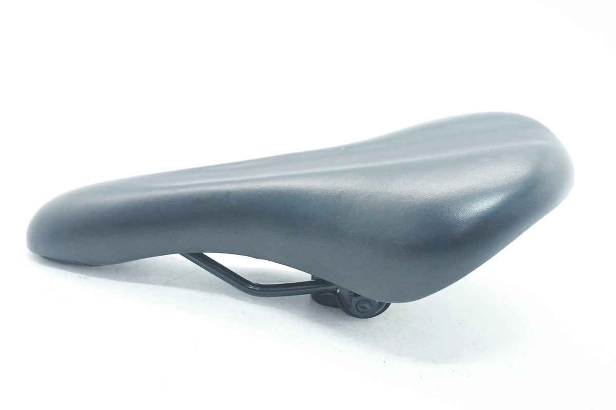 SELLE ROYAL 「セラロイヤル」 サドル / 大阪門真店