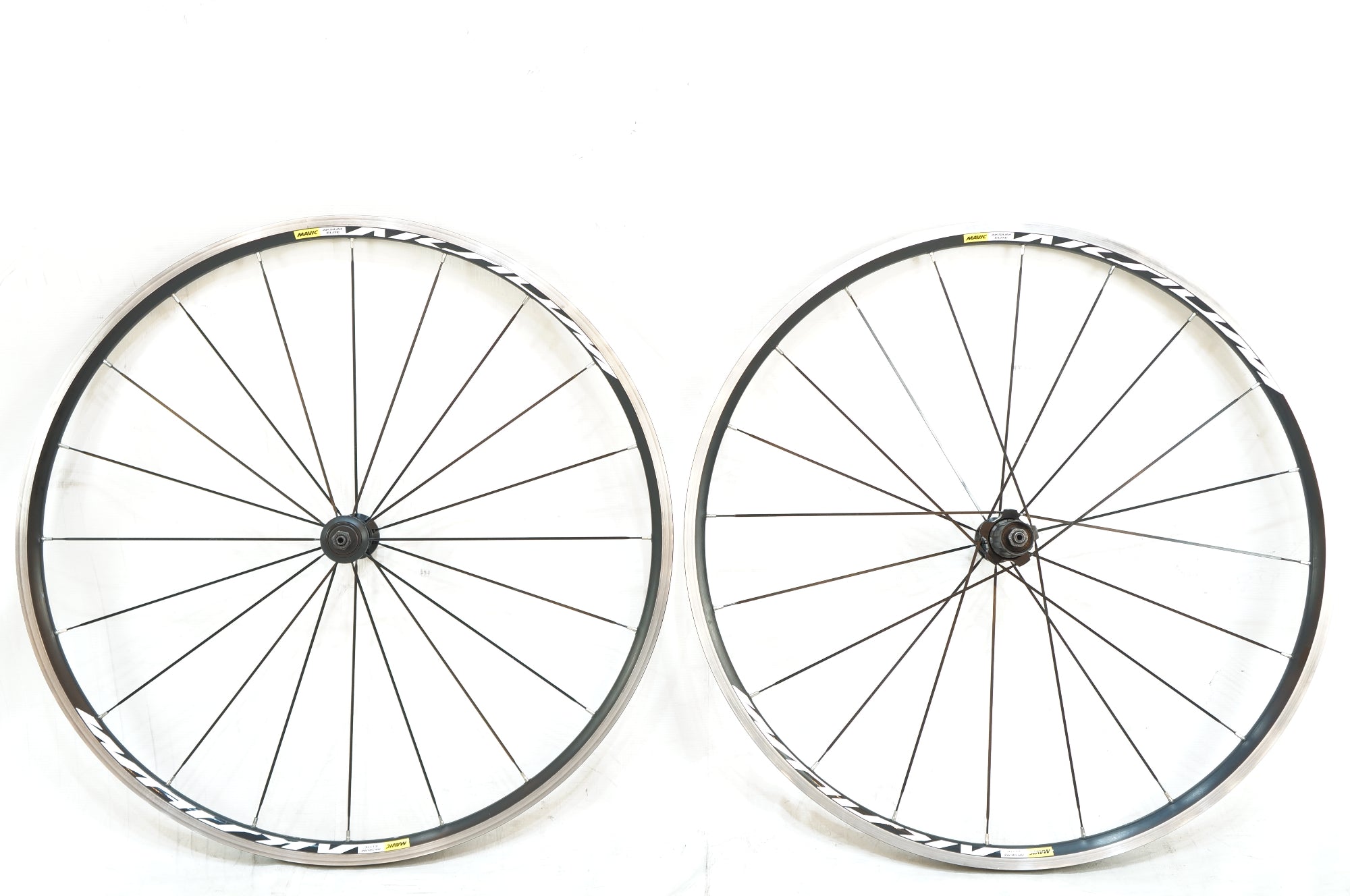 MAVIC 「マビック」 AKSIUM ELITE シマノ11S ホイールセット / バイチャリ浦和ベース