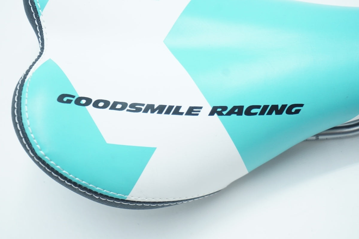 GSR「ジーエスアール」 GOOD SMILE RACING TYPE-3 サドル/ 京都西院店