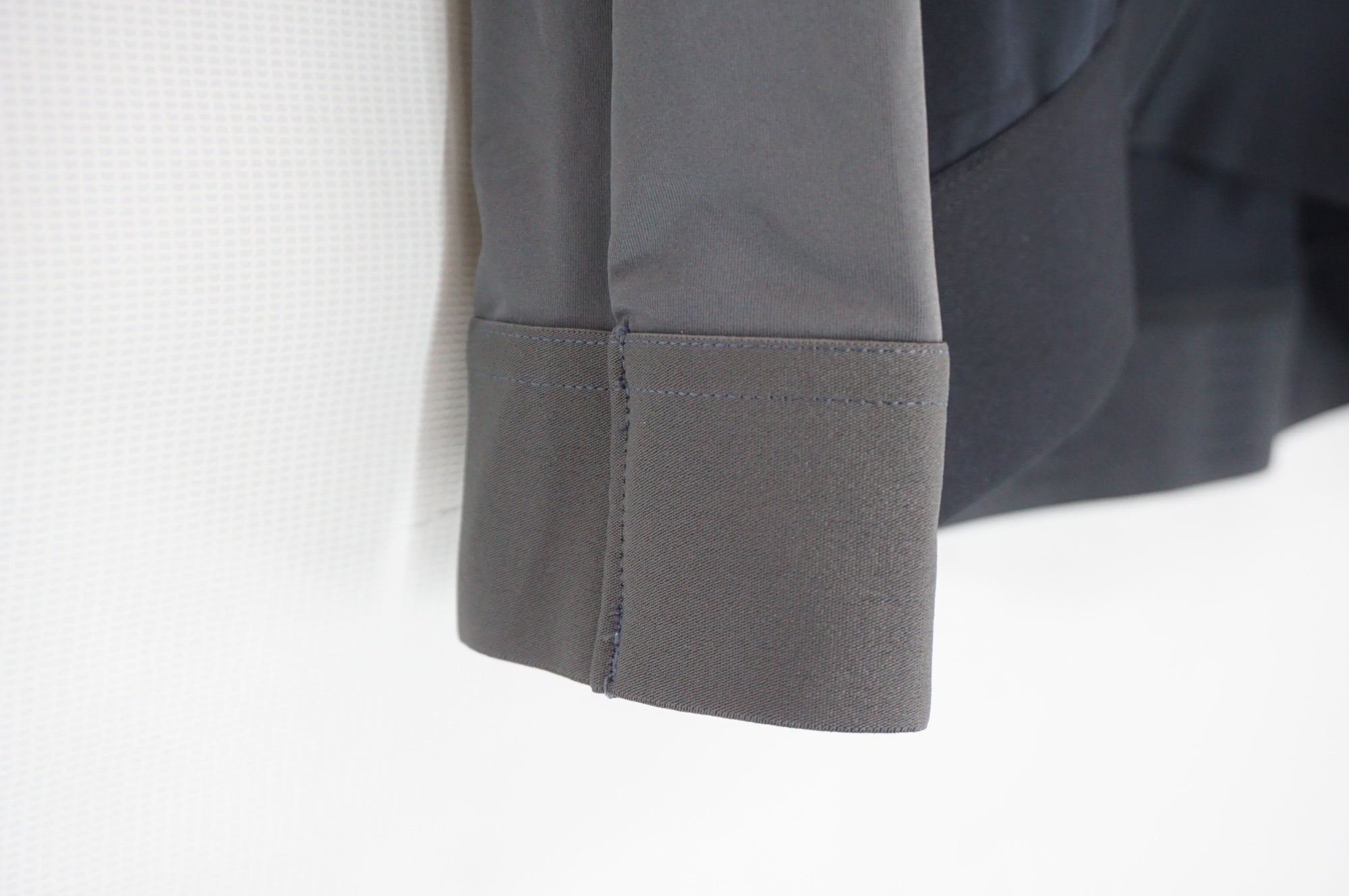 RAPHA 「ラファ」 PRO TEAM LONG SLEEVE TRAINING JERSEY S