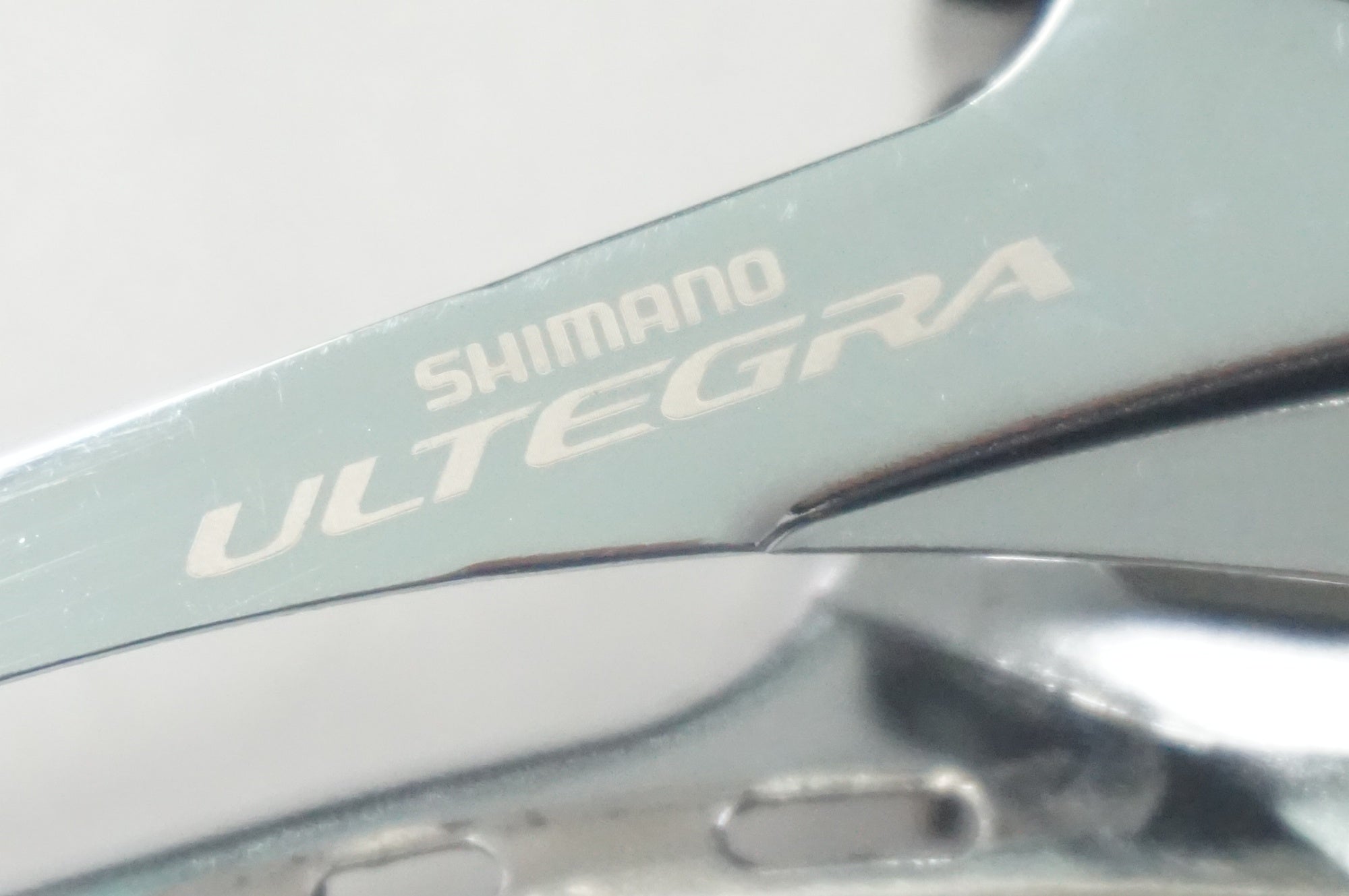 SHIMANO 「シマノ」 ULTEGRA FD-6800 フロントディレイラー / 福岡店