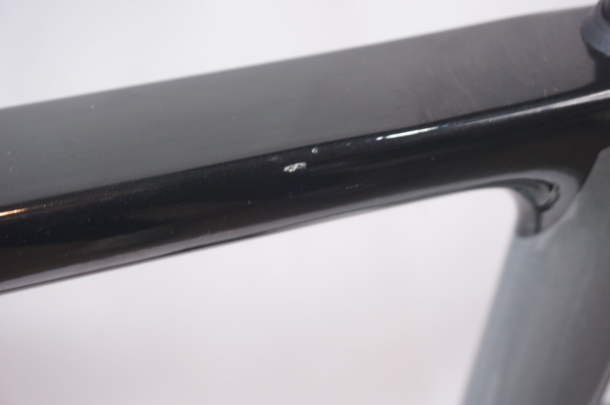 CANNONDALE 「キャノンデール」 SUPERSIX EVO CARBON DISC 105 2021年