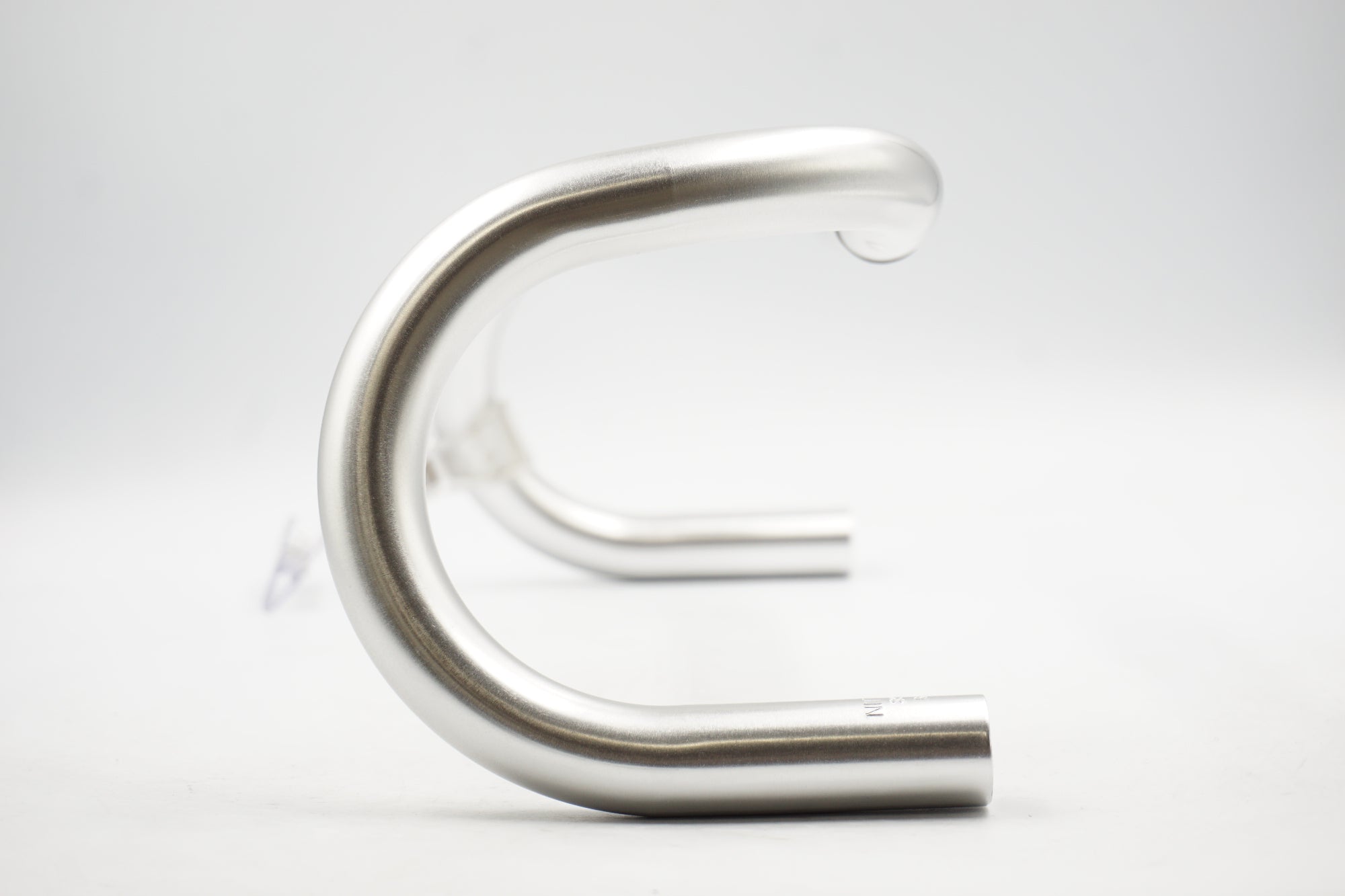 NITTO 「ニットー」 GRAND RAUND ONEUR Φ25.4 390mm ハンドル / 奈良店