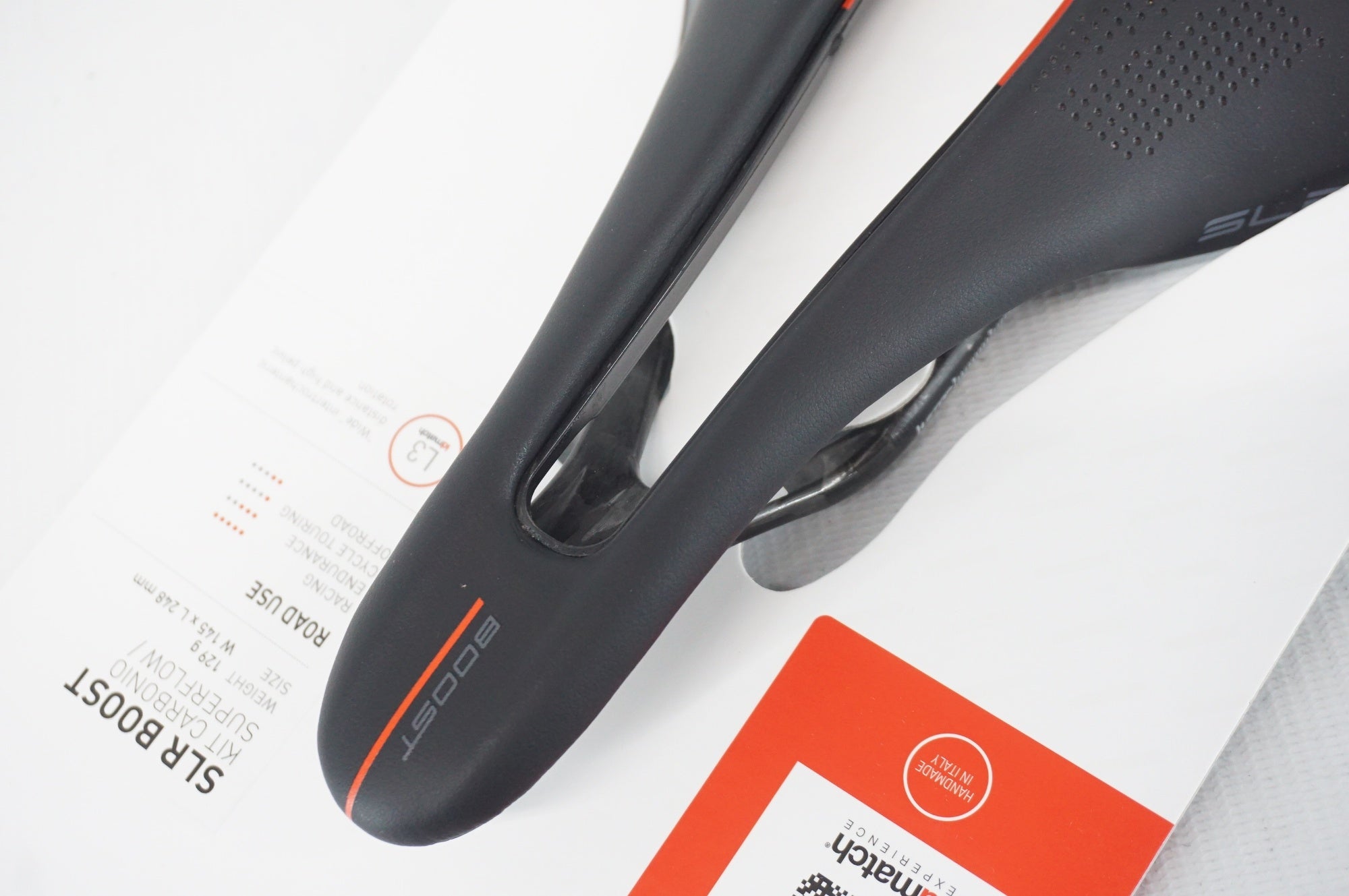 SELLE ITALIA 「セライタリア」 SLR BOOST KIT CARBONIO SUPERFLOW