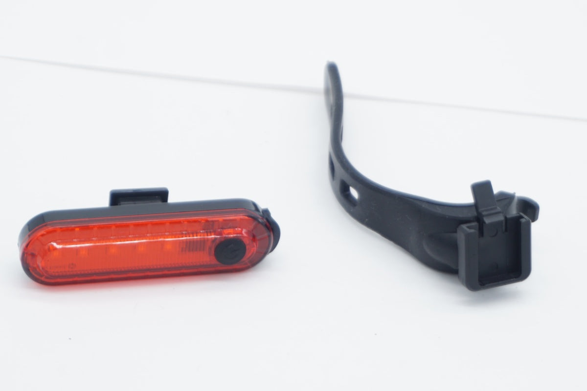 ブランド不明  リアライト / 滋賀大津店