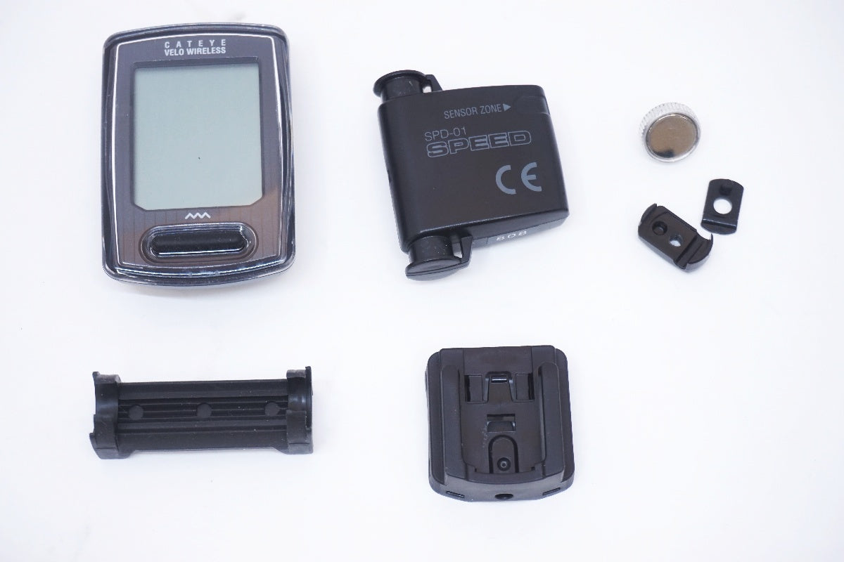 CATEYE 「キャットアイ」 CC-VT235W サイクルコンピューター / 大阪美原北インター店