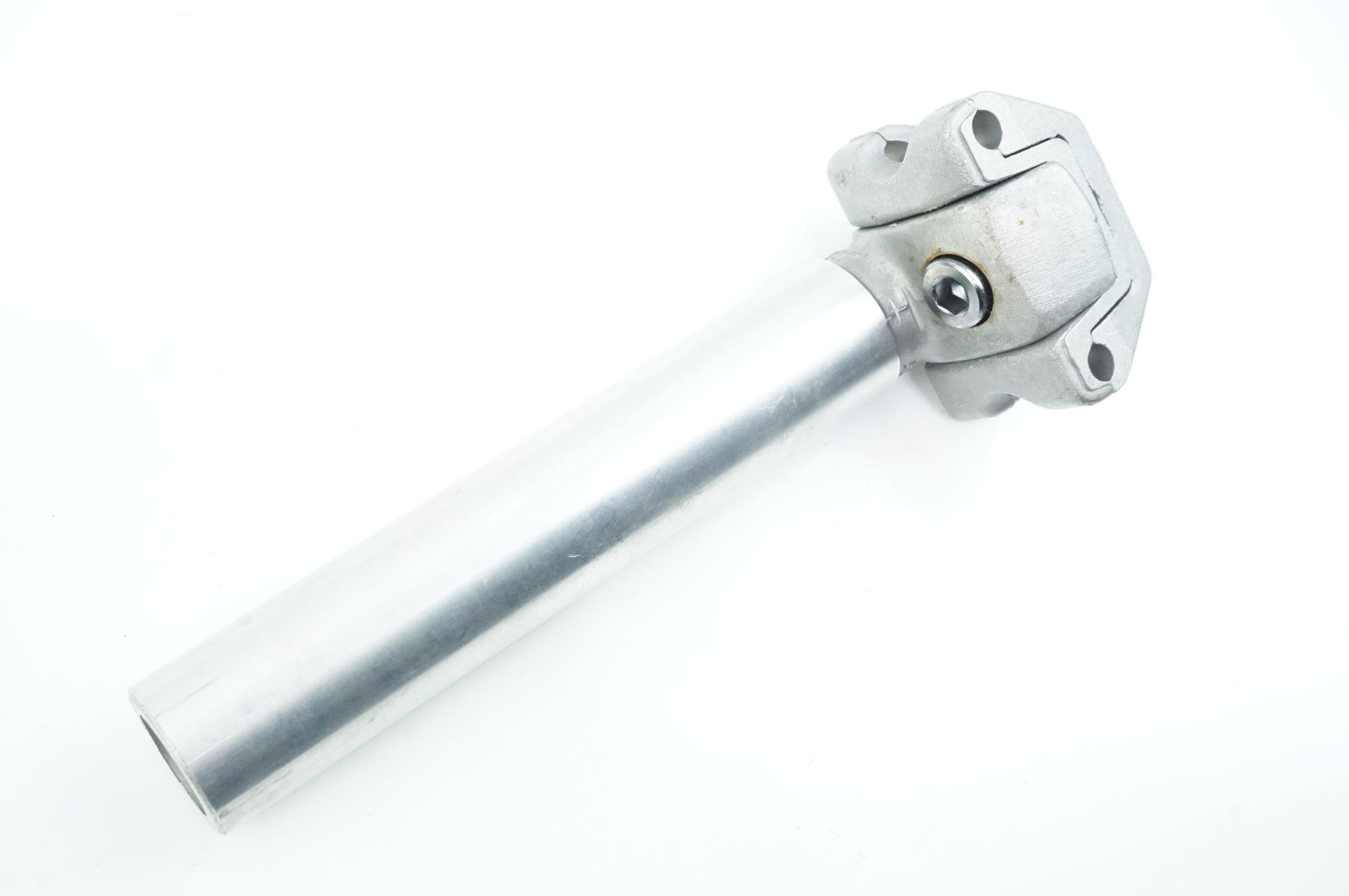 SAKAE 「サカエ」 CT φ26.8 155mm シートポスト / 中目黒店