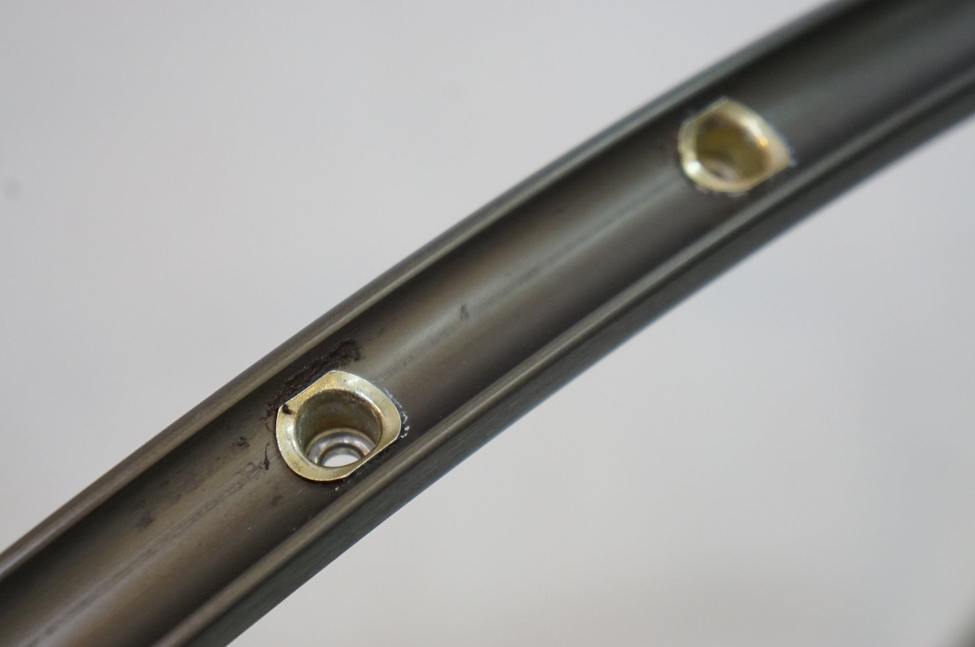 AMBROSIO 「アンブロッシオ」 CRONO F20 チューブラー リムセット / 熊谷本店