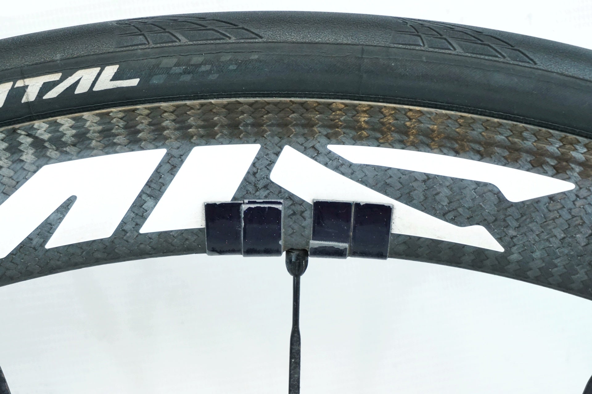 MAVIC 「マビック」 COSMIC CARBONE 40 ELITE シマノ 11速 ホイールセット / 有明ガーデン店