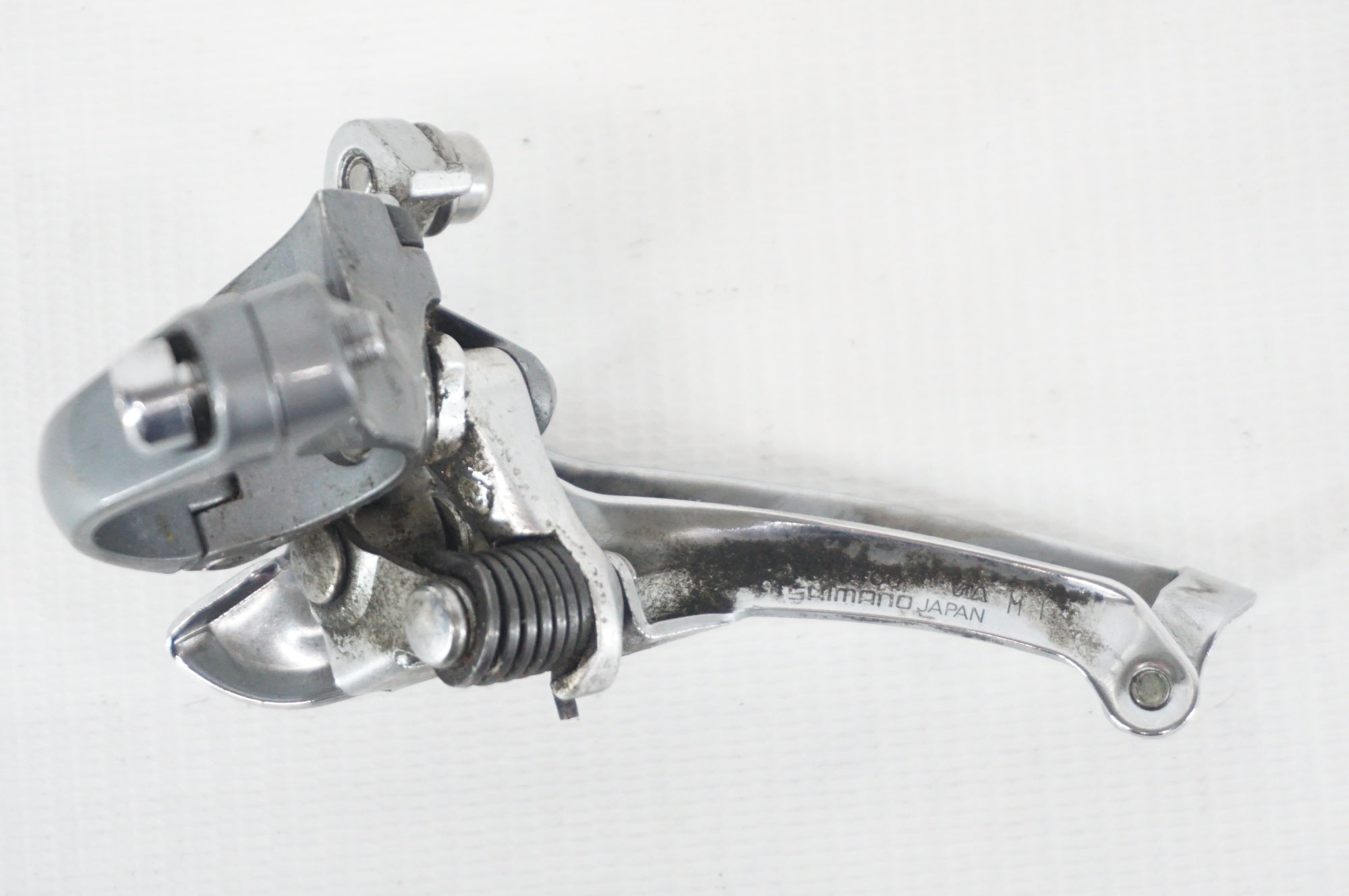 SHIMANO 「シマノ」 600 FD-6400 フロントディレイラー / 阪急塚口店