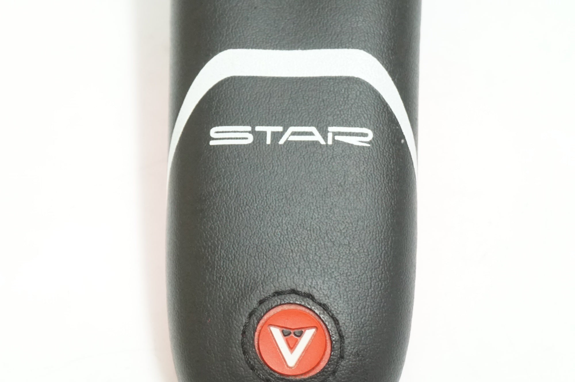 ASTUTE 「アスチュート」 STAR LINE VT サドル / 大宮店