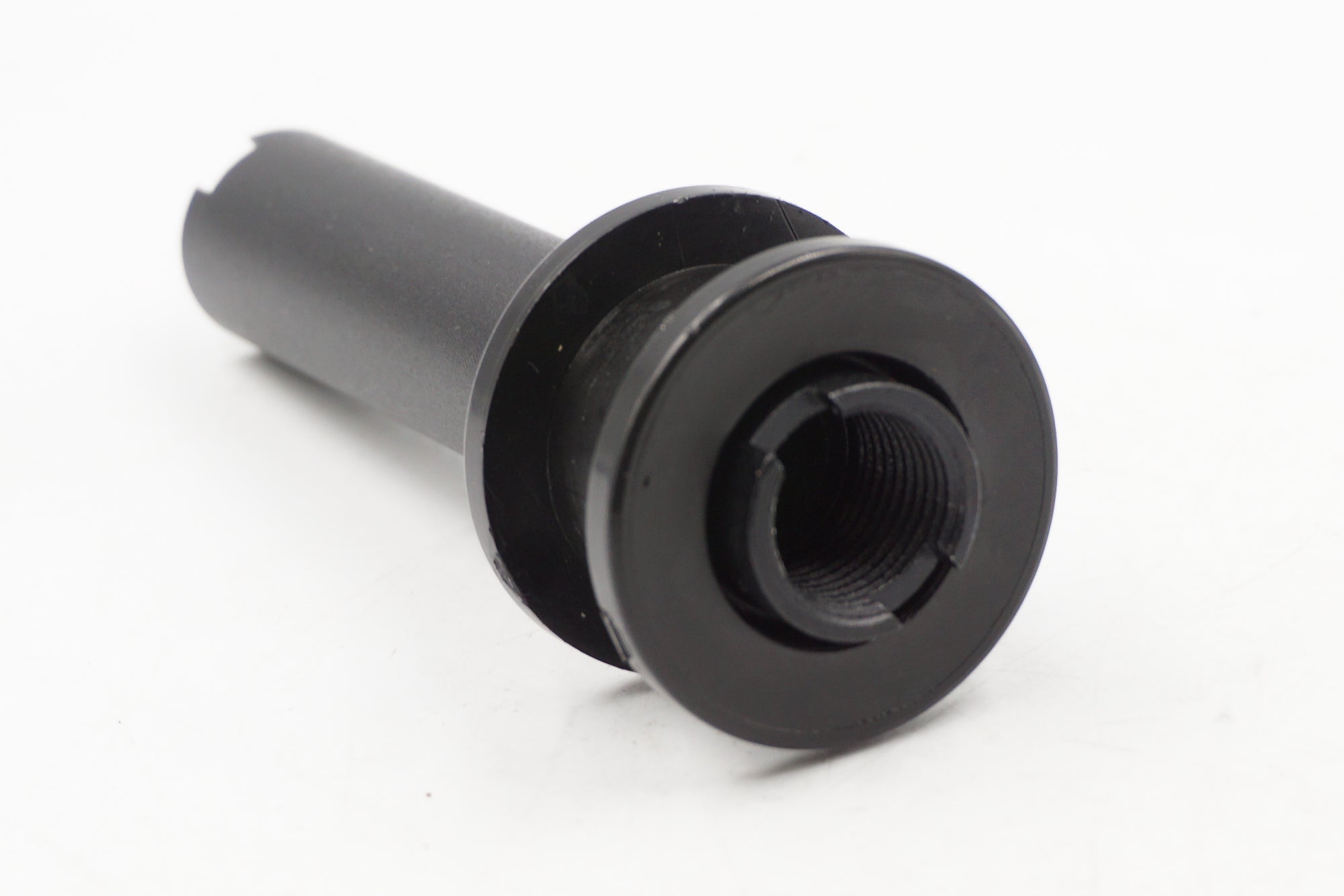 TIOGA 「タイオガ」 リアエンドホルダー / 奈良店