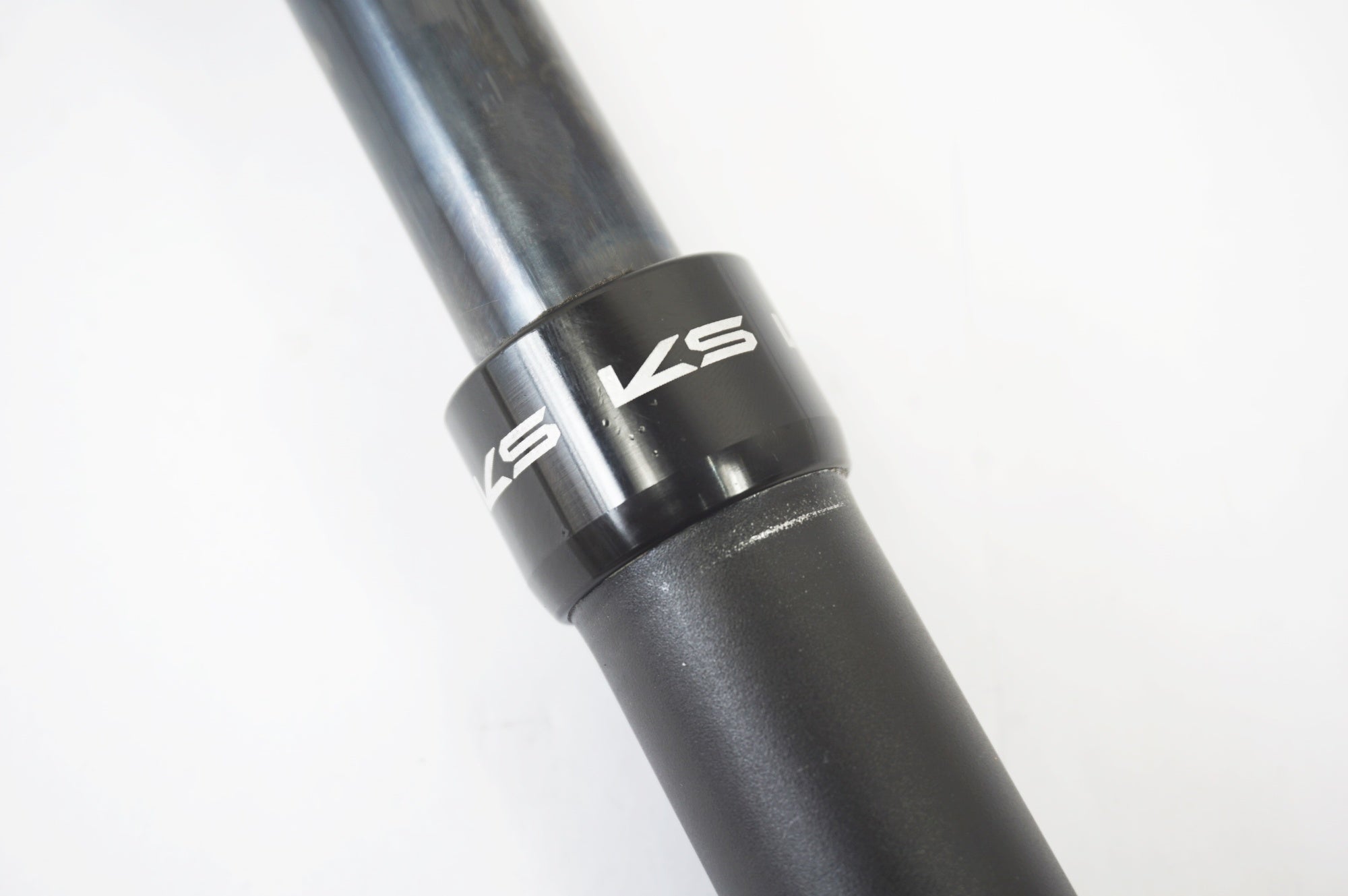 KIND SHOCK 「カインドショック」 E30i ドロッパー φ27.2 390mm シートポスト / バイチャリ世田谷店