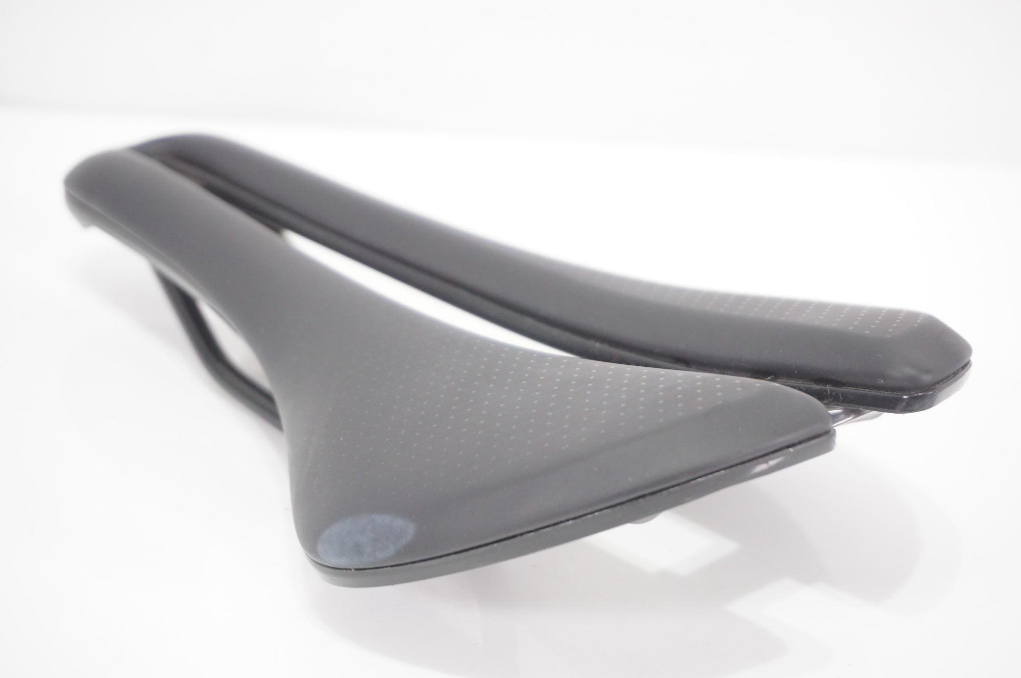 (未使用品)ボントレガー Aeolus Comp サドル 155mm サドル Bontrager Aeolus Comp Saddle（ボントレガー アイオロス