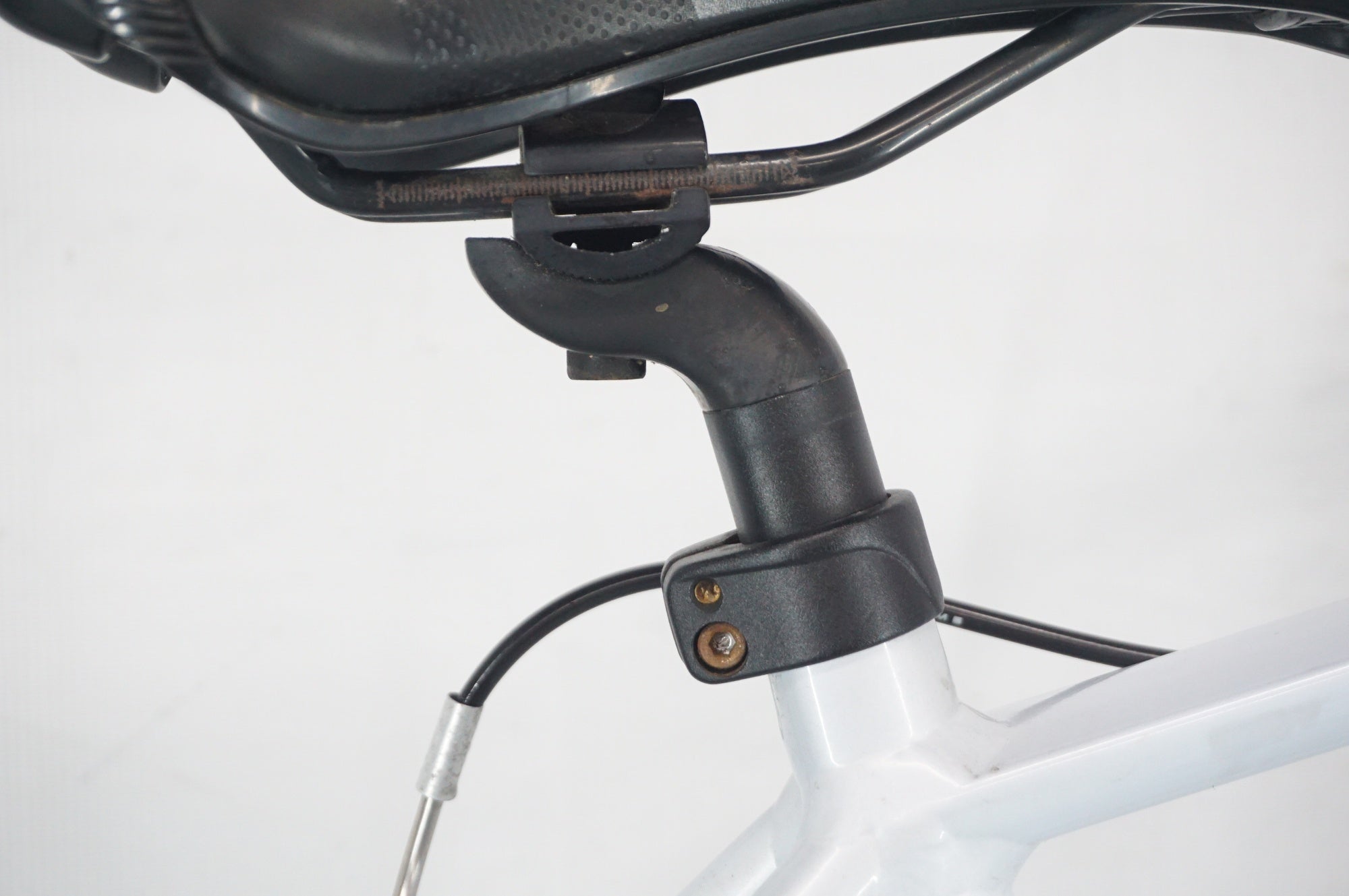 GIANT 「ジャイアント」 ESCAPE RX 3 2021年モデル クロスバイク / 阪急塚口店