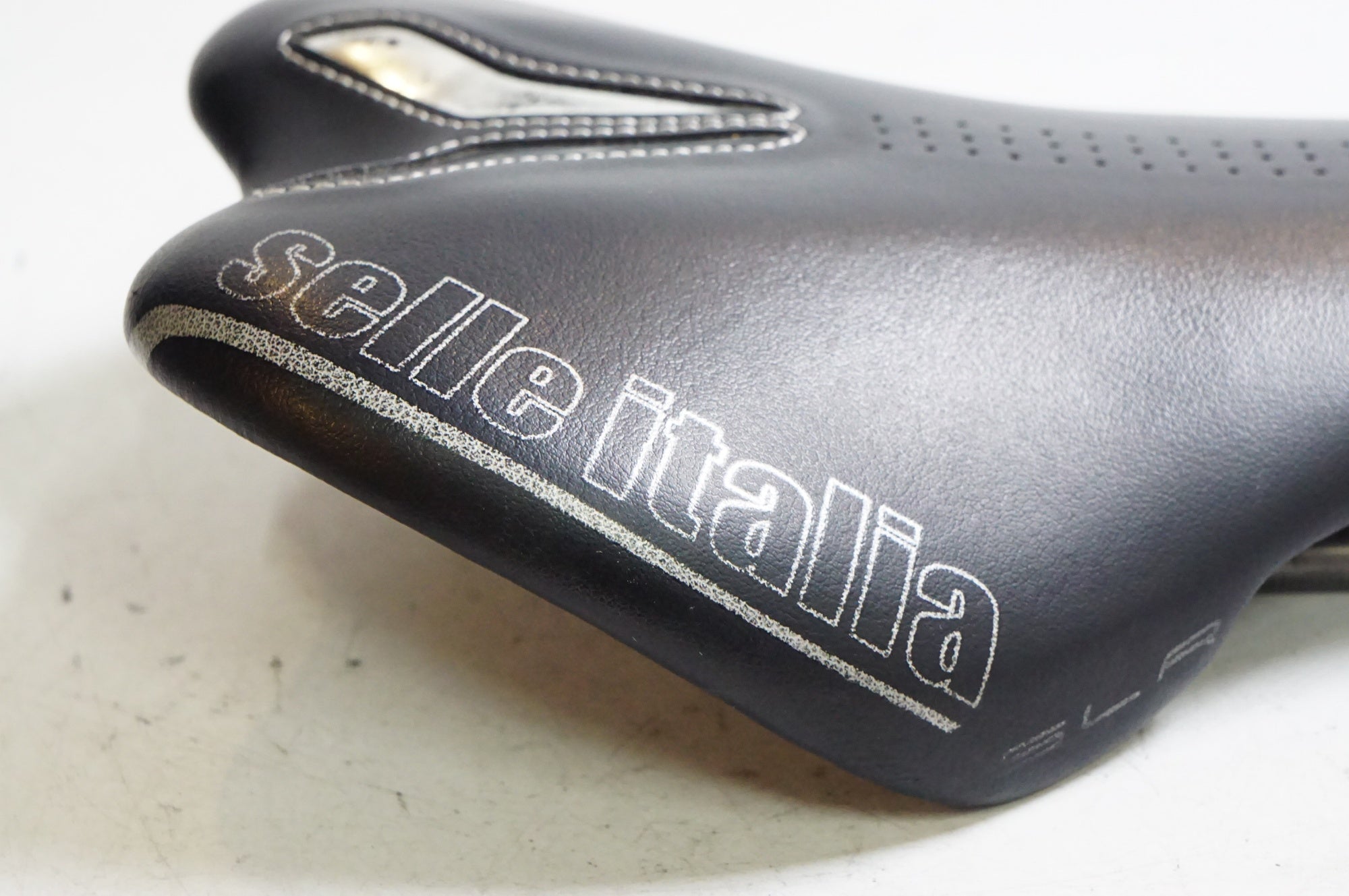 SELLE ITALIA 「セライタリア」 SLR TITANIUM サドル / 熊谷本店