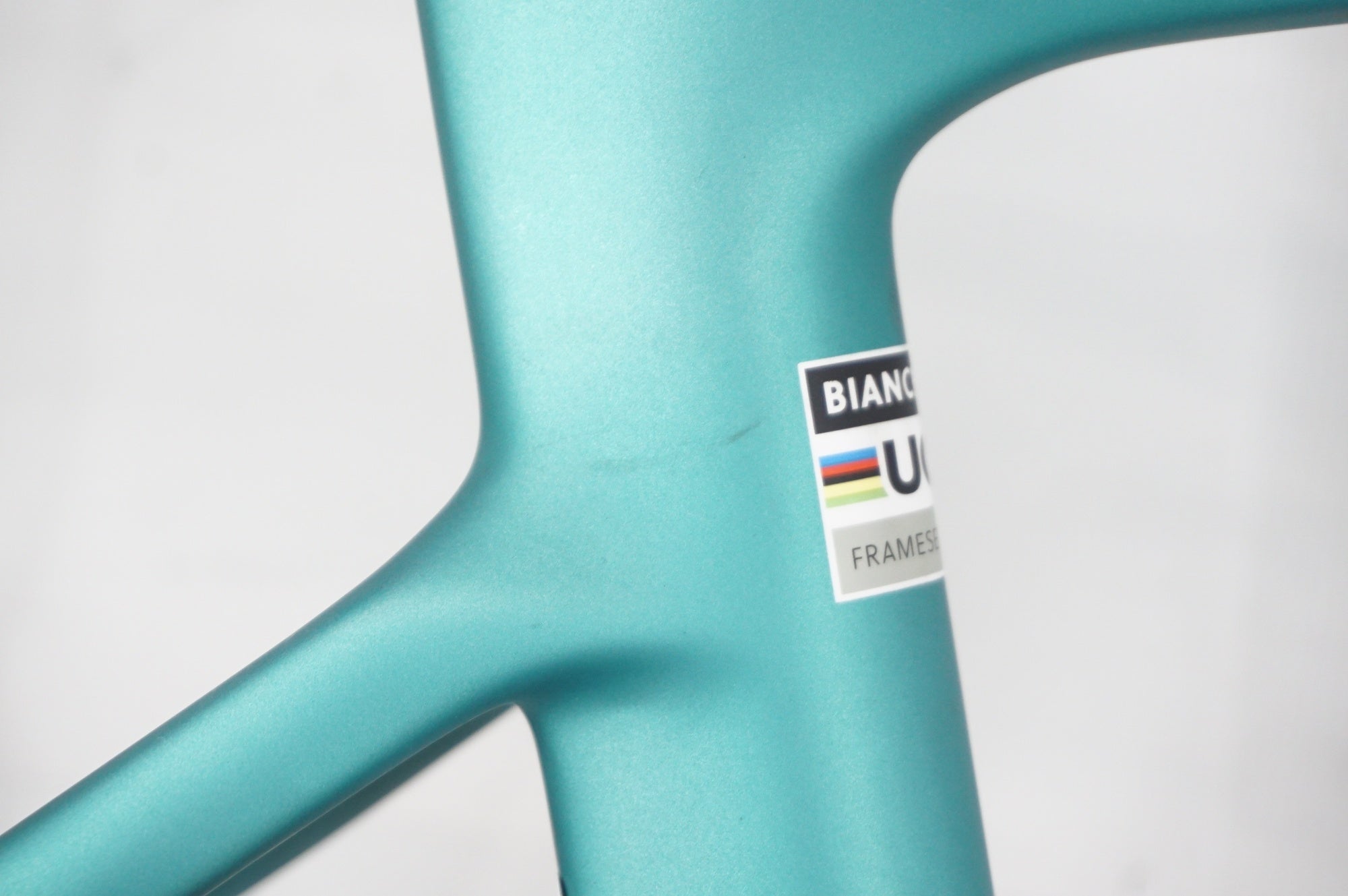 BIANCHI 「ビアンキ」 SPECIALISSIMA PRO ULTEGRA Di2 2024年モデル ロードバイク / 阪急塚口店
