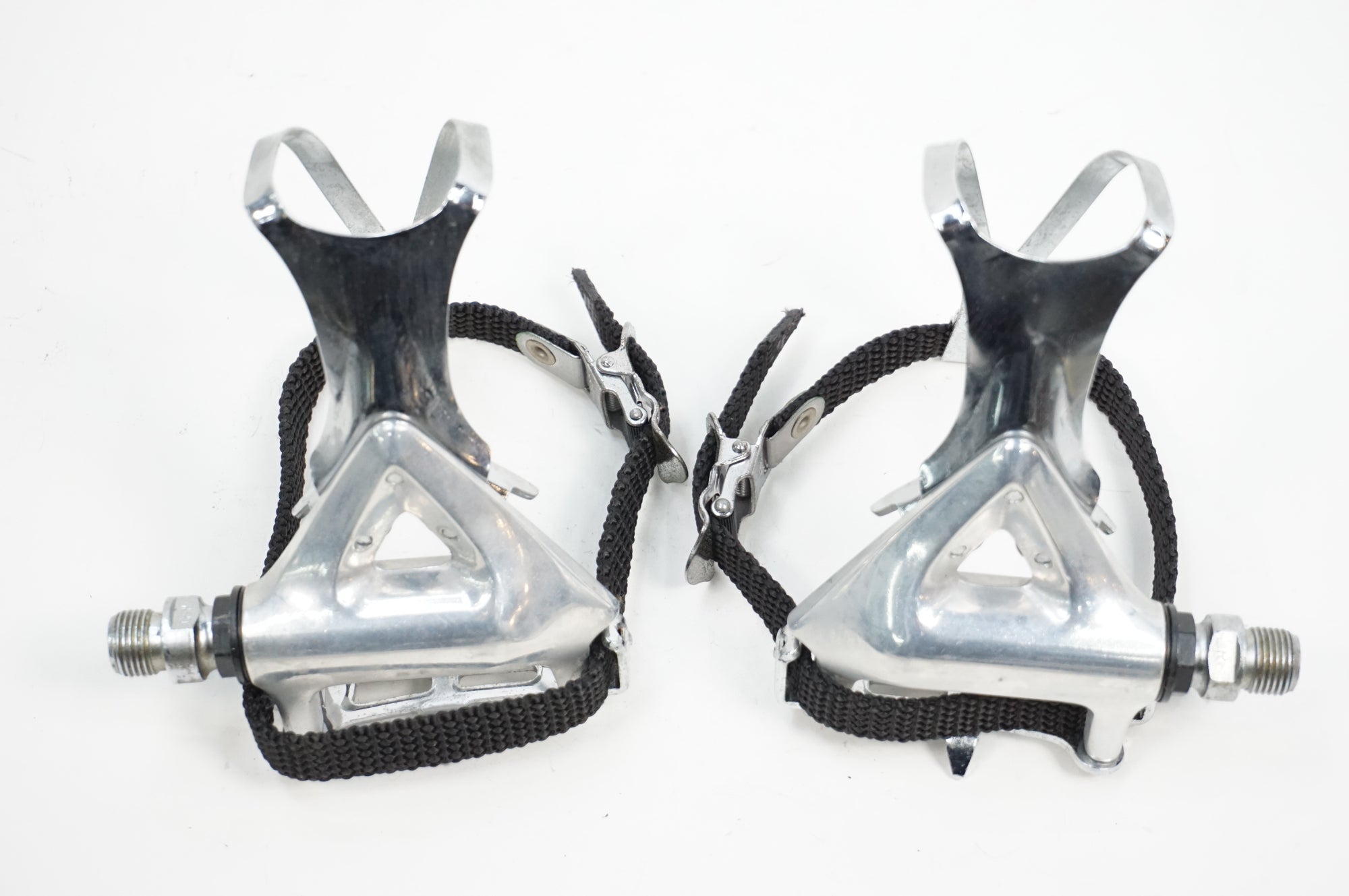 SHIMANO 「シマノ」 ULTEGRA 600 PD-6400 トゥークリップ付き ペダル / 川越店