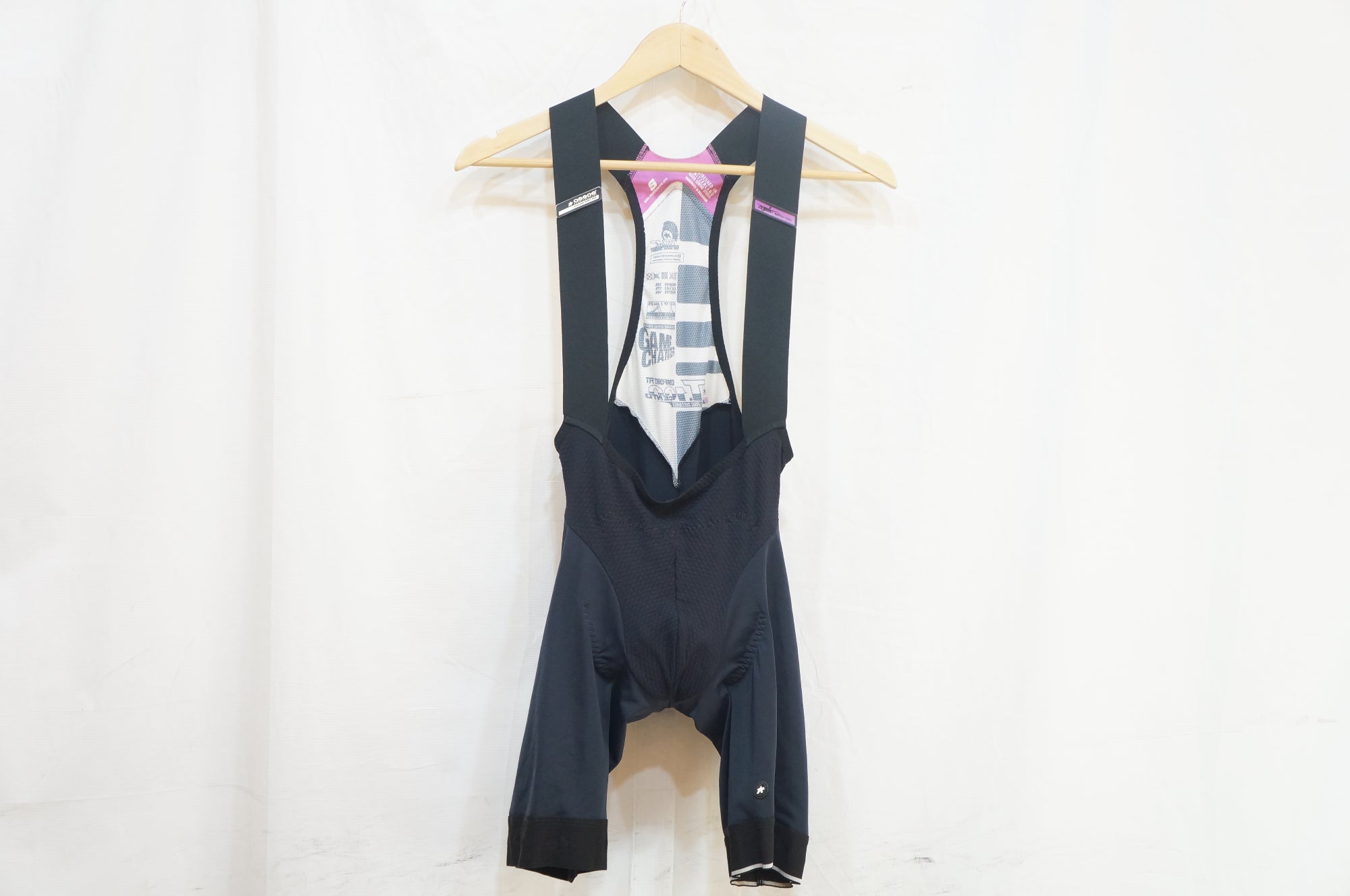 ASSOS 「アソス」 ST.CENTO Sサイズ ビブショーツ / バイチャリ浦和ベース