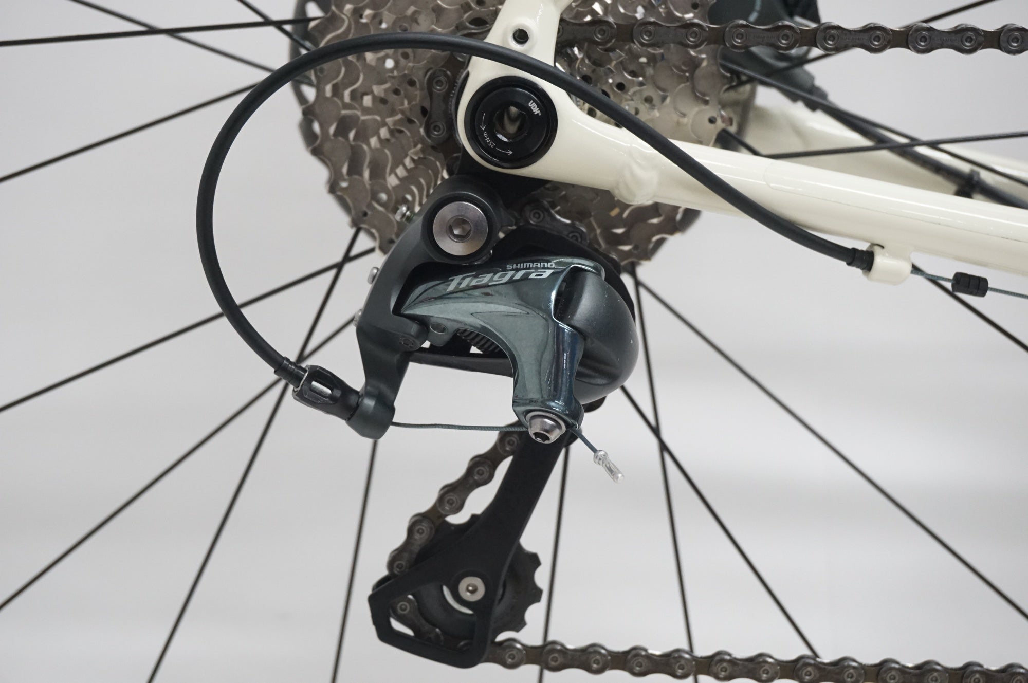 TREK 「トレック」 DOMANE AL4 GEN4 2024-2026年モデル ロードバイク / 福岡店