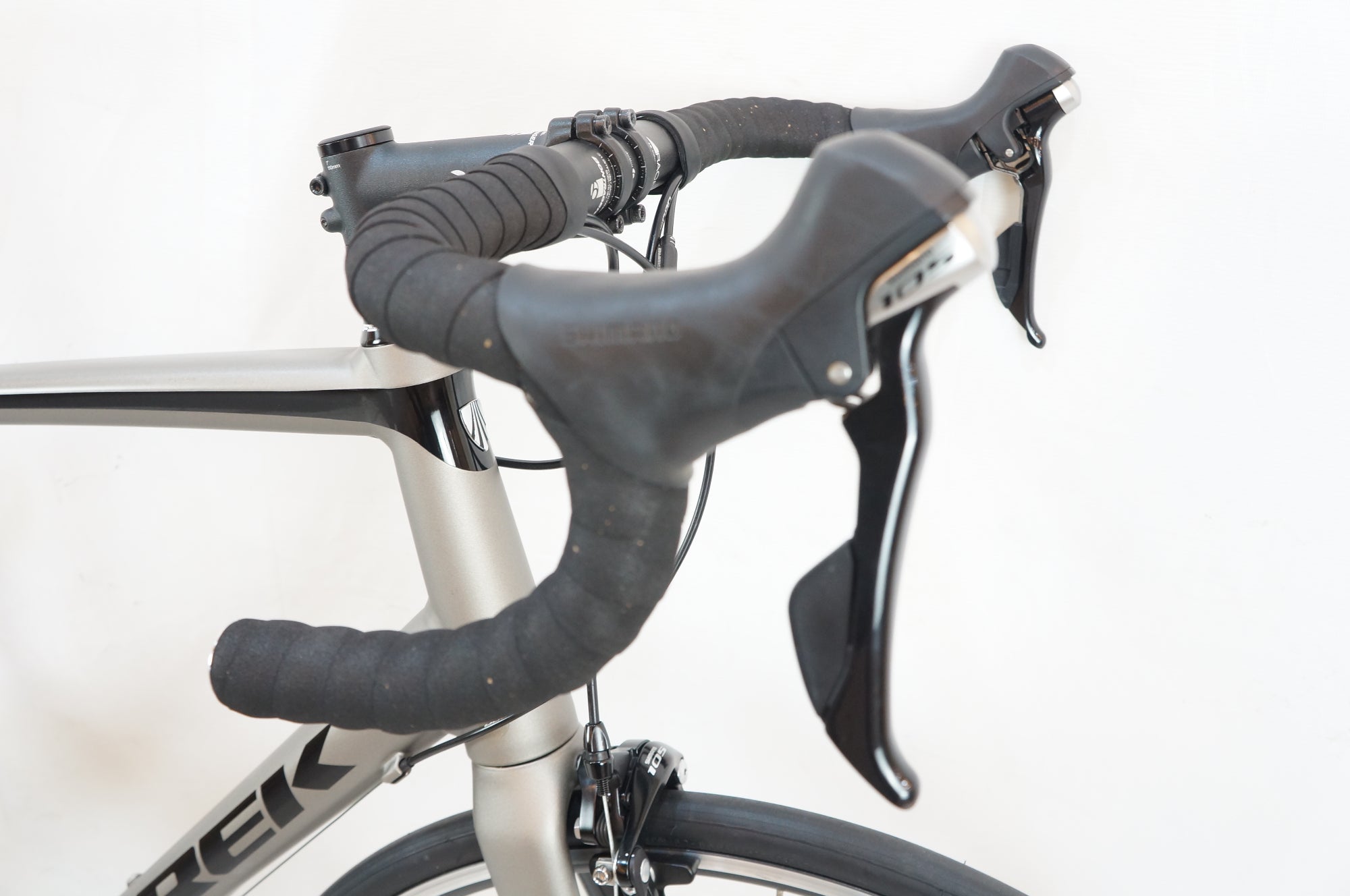 TREK 「トレック」 EMONDA ALR5 2018年モデル ロードバイク / バイチャリ浦和ベース