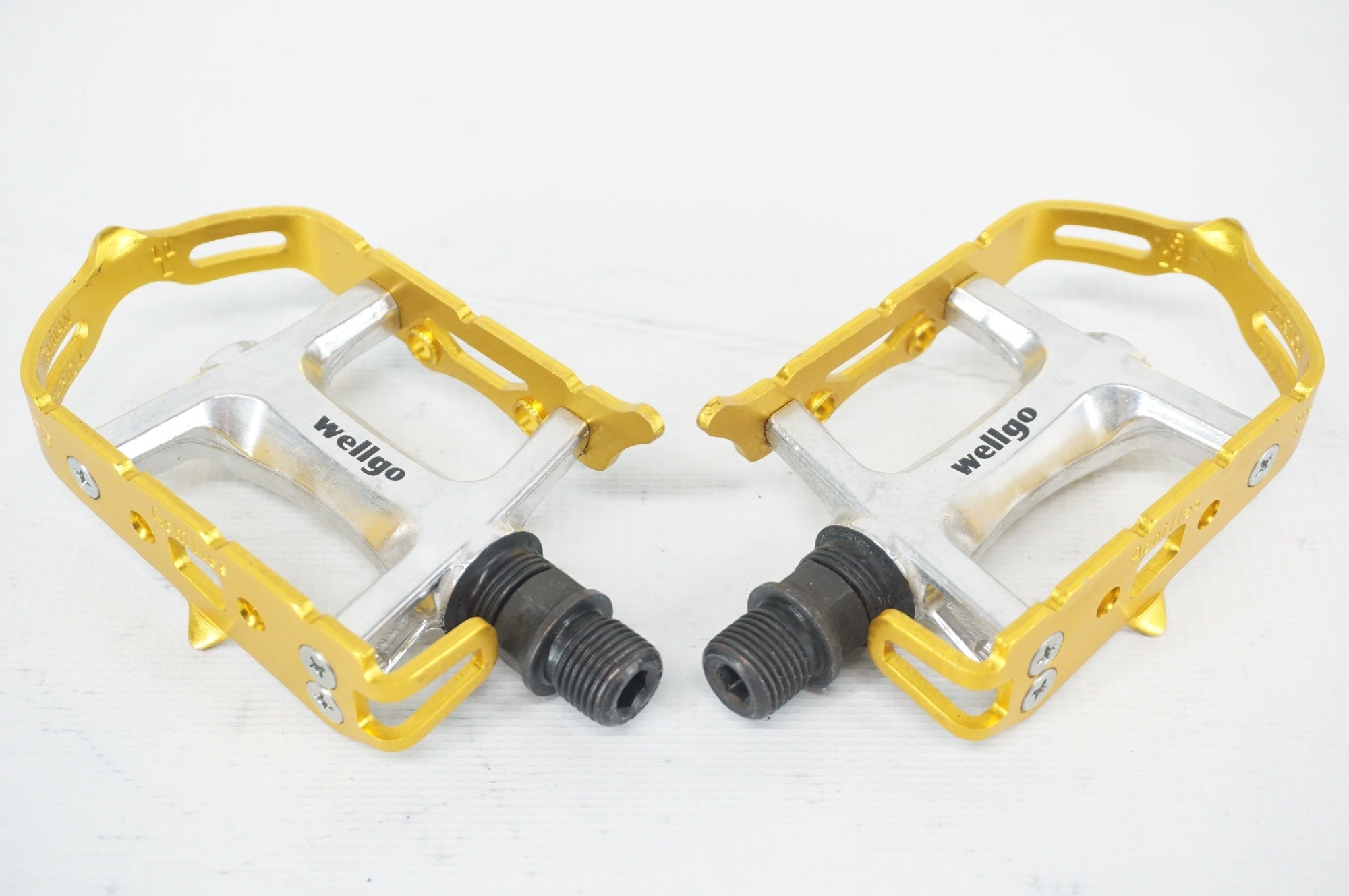 WELLGO 「ウェルゴ」 Achilles ペダル / 阪急塚口店