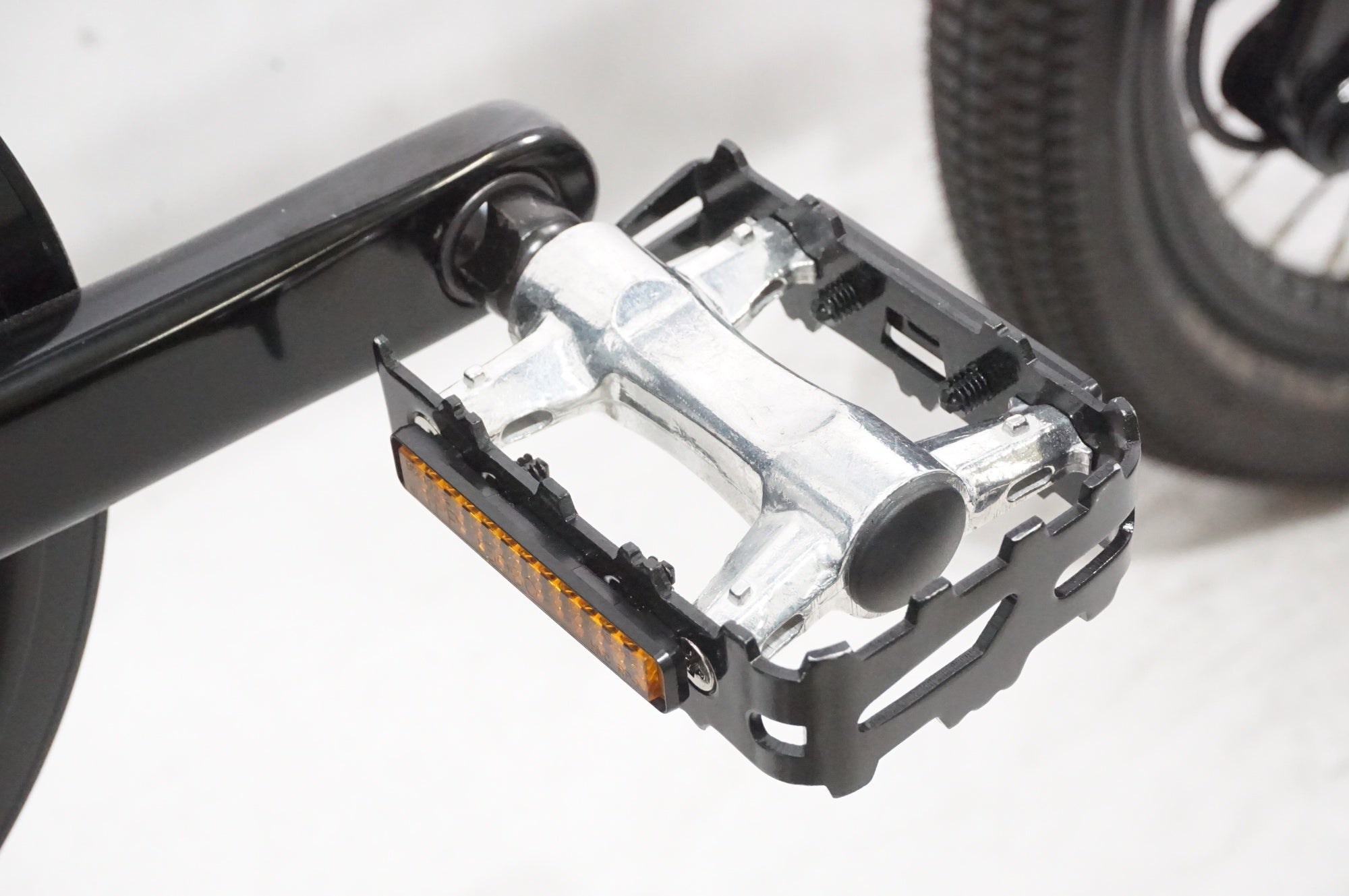 R&M 「リーズアンドミューラー」 BIRDY CLASSIC EVO 2024年モデル 18インチ 折りたたみ自転車 / AKIBA店