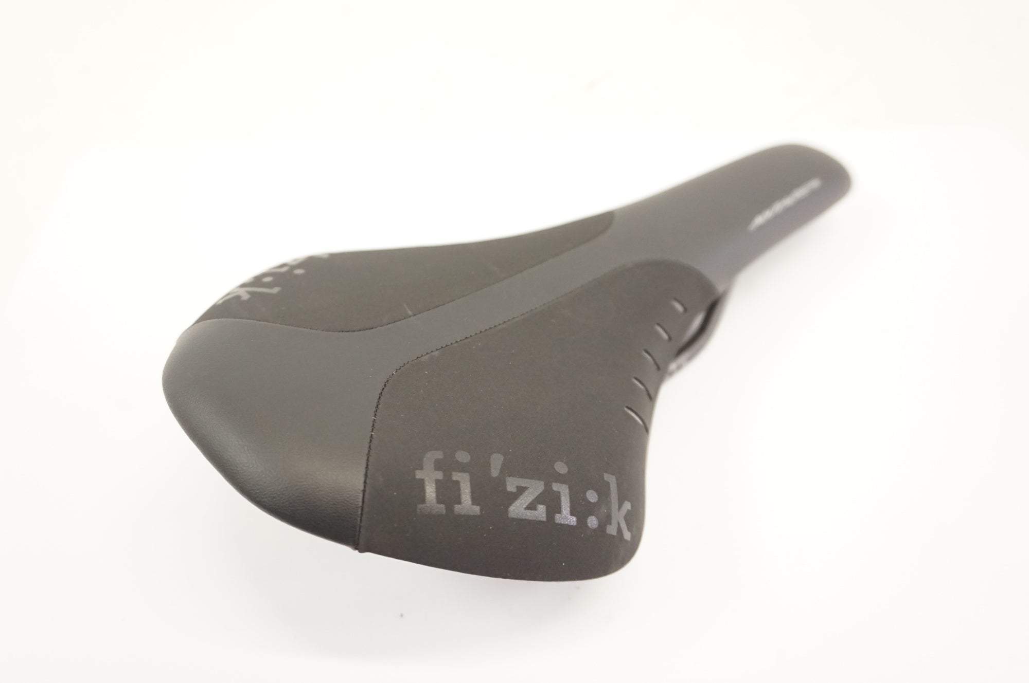 FIZIK 「フィジーク」 ANTARES R5 サドル / 宇都宮店