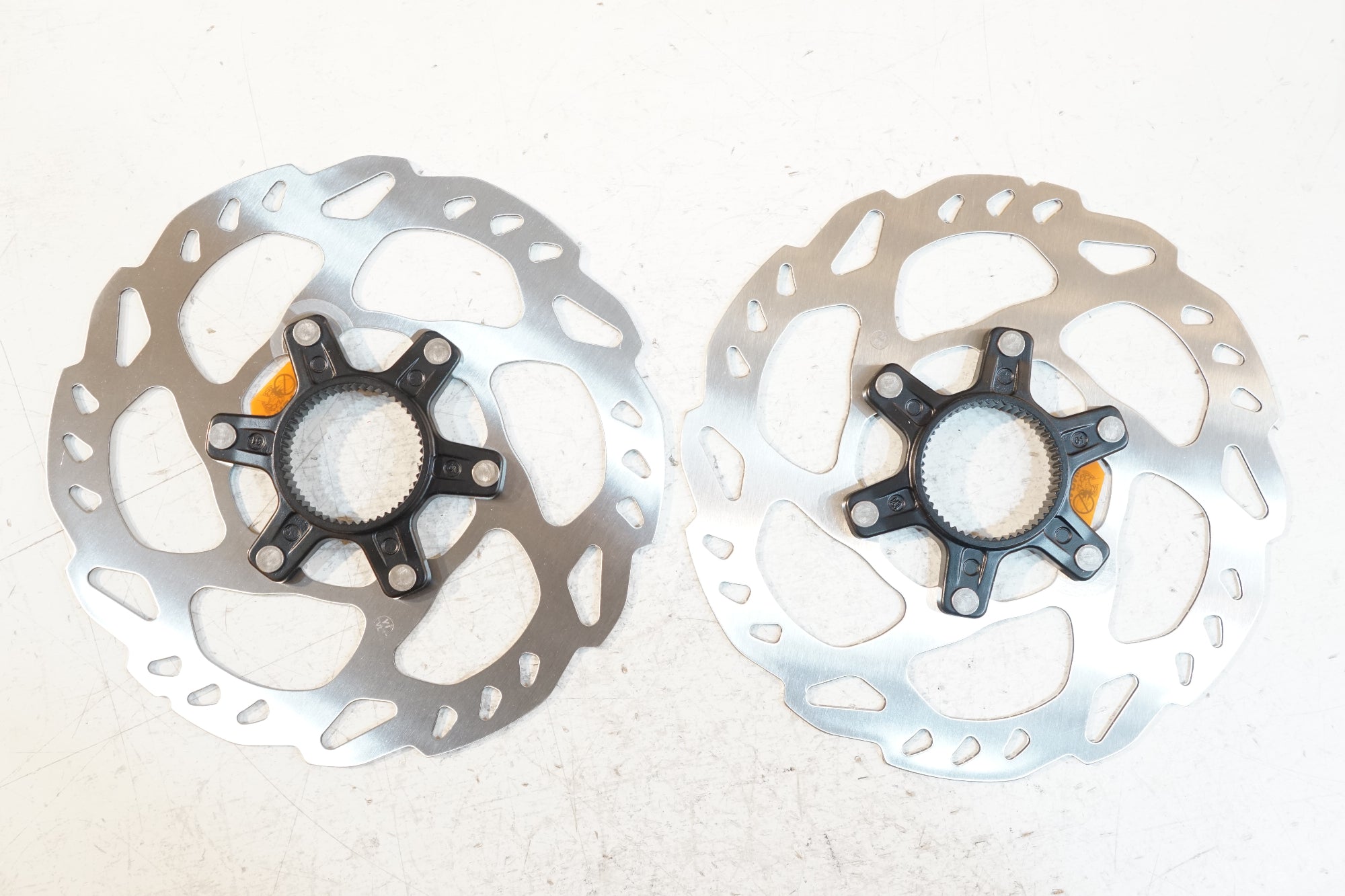 SHIMANO 「シマノ」 SM-RT70-S DISC BRAKE ROTOR φ160 センターロック ディスクローターセット / バイチャリ浦和ベース