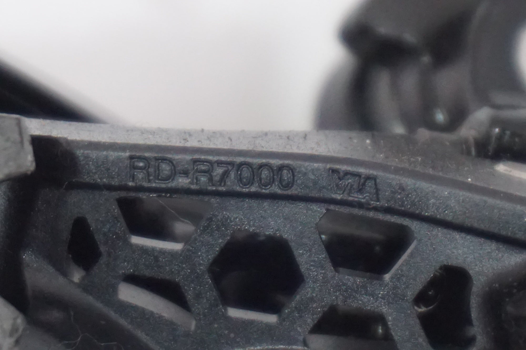 SHIMANO 「シマノ」 105 RD-R7000 リアディレイラー / 世田谷店