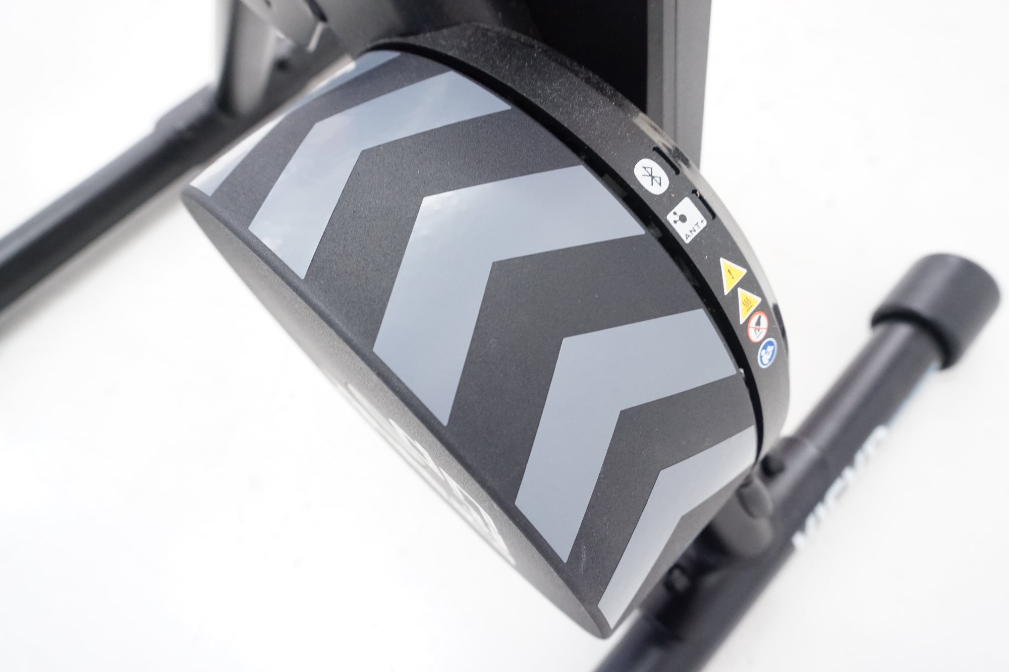 WAHOO「ワフー」 KICKR CORE スマートトレーナー / 浜松店