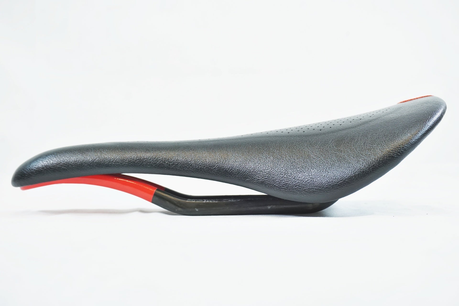 BONTRAGER 「ボントレガー」 SERANO RXL サドル / 有明ガーデン店