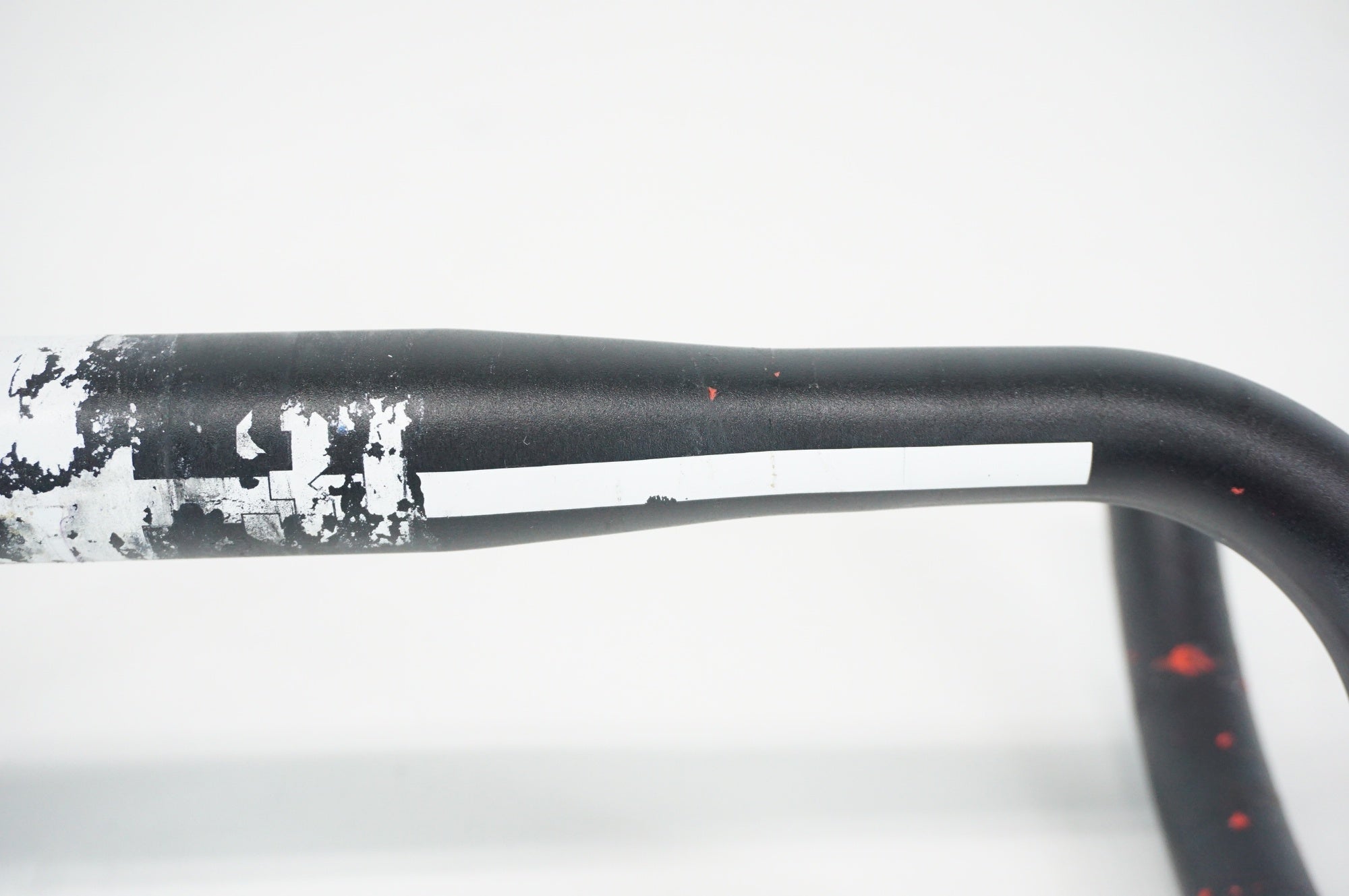 3T 「スリーティー」 ERGOSUM PRO Φ31.8 400mm ハンドル / 阪急塚口店