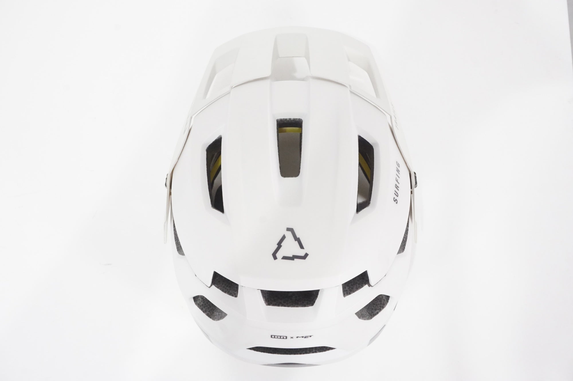 ION(アイオン) ION 「アイオン」 HELMET TRAZA AMP MIPS M(56-58cm)サイズ