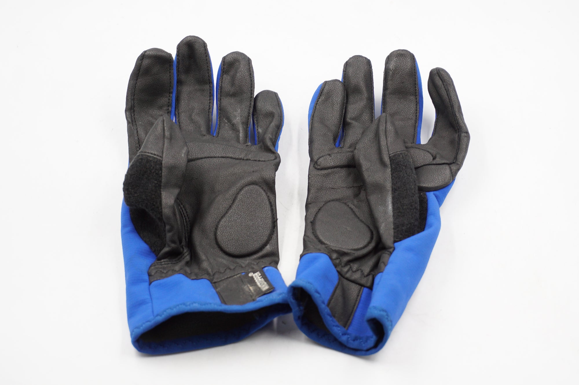 mont-bell グローブ Lサイズ メンズ　黒新品未使用 MONTBELL 「モンベル」 GORETEX Lサイズ グローブ / 阪急塚口店